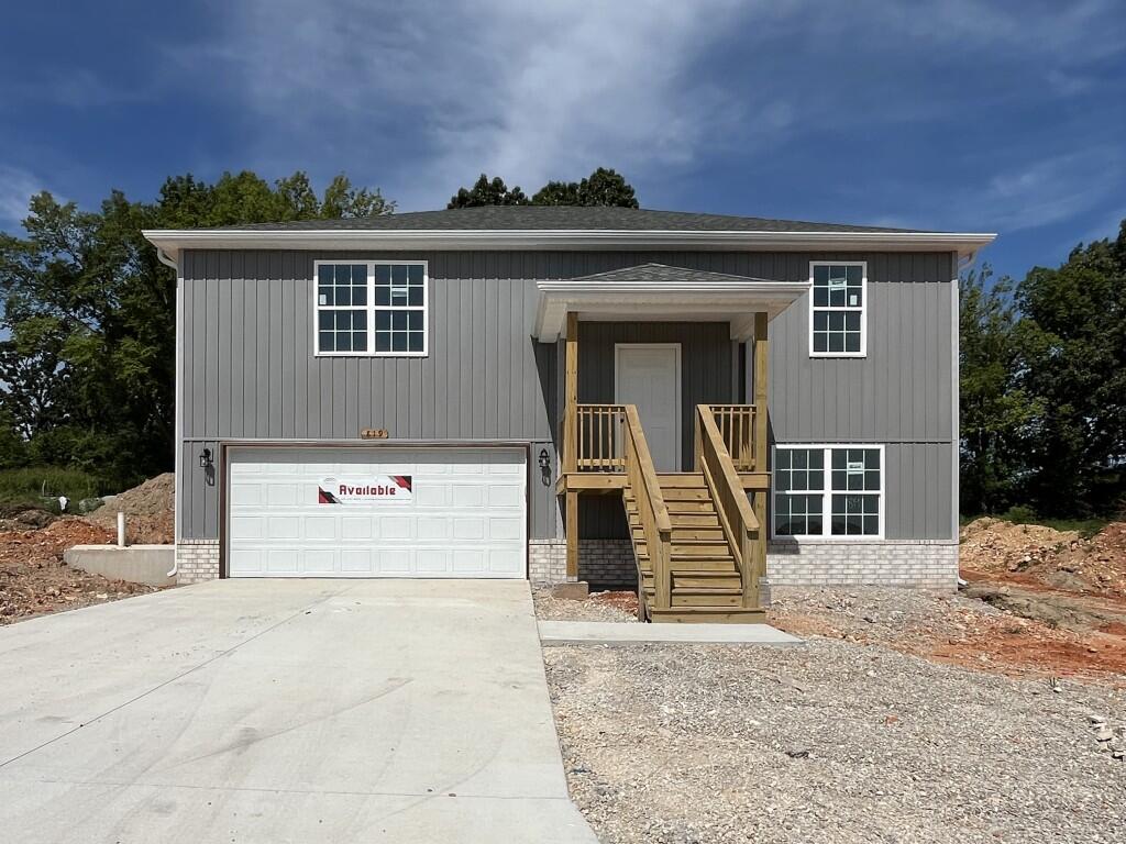 819 Holstein Lane Property Photo 1