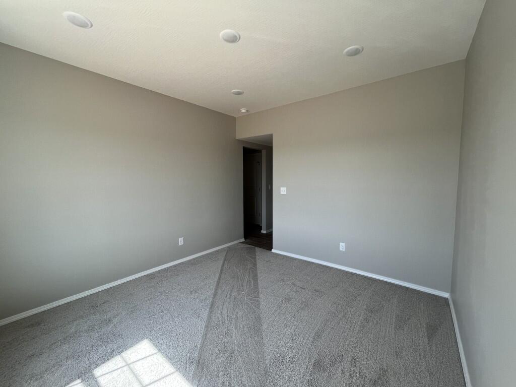 819 Holstein Lane Property Photo 6