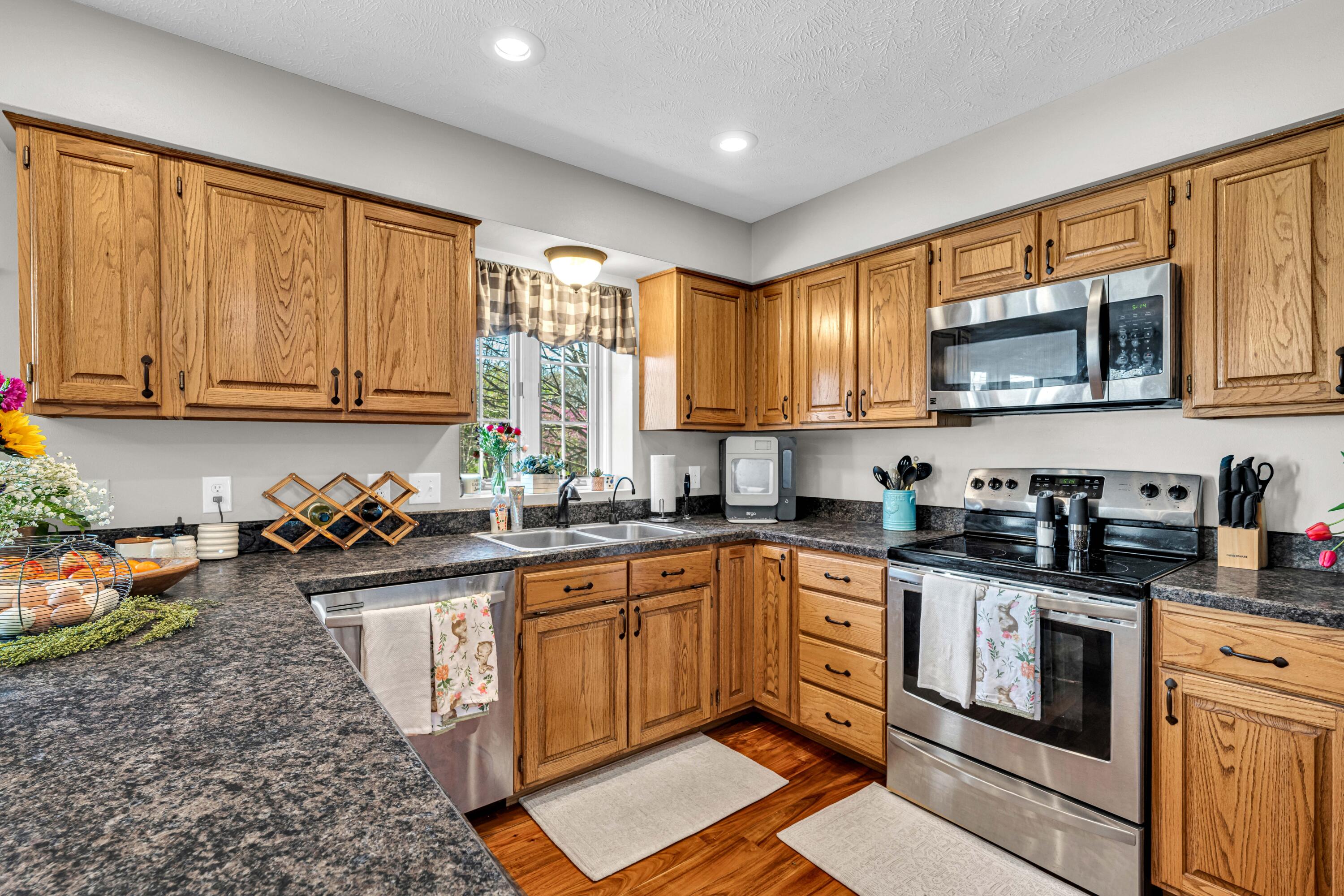 3406 Bobwhite Lane Property Photo 14