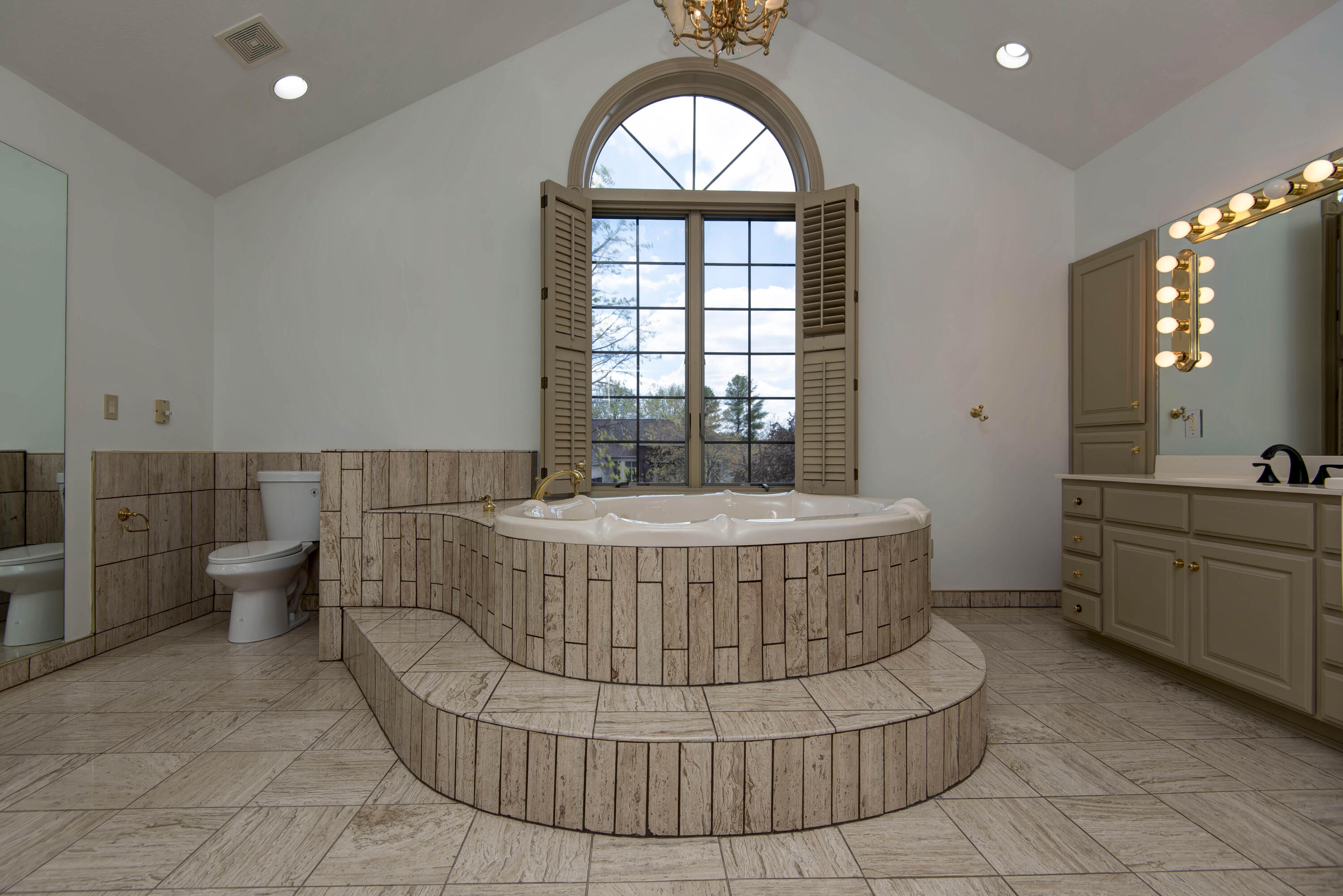 6307 South Meadowview Drive Property Photo 31