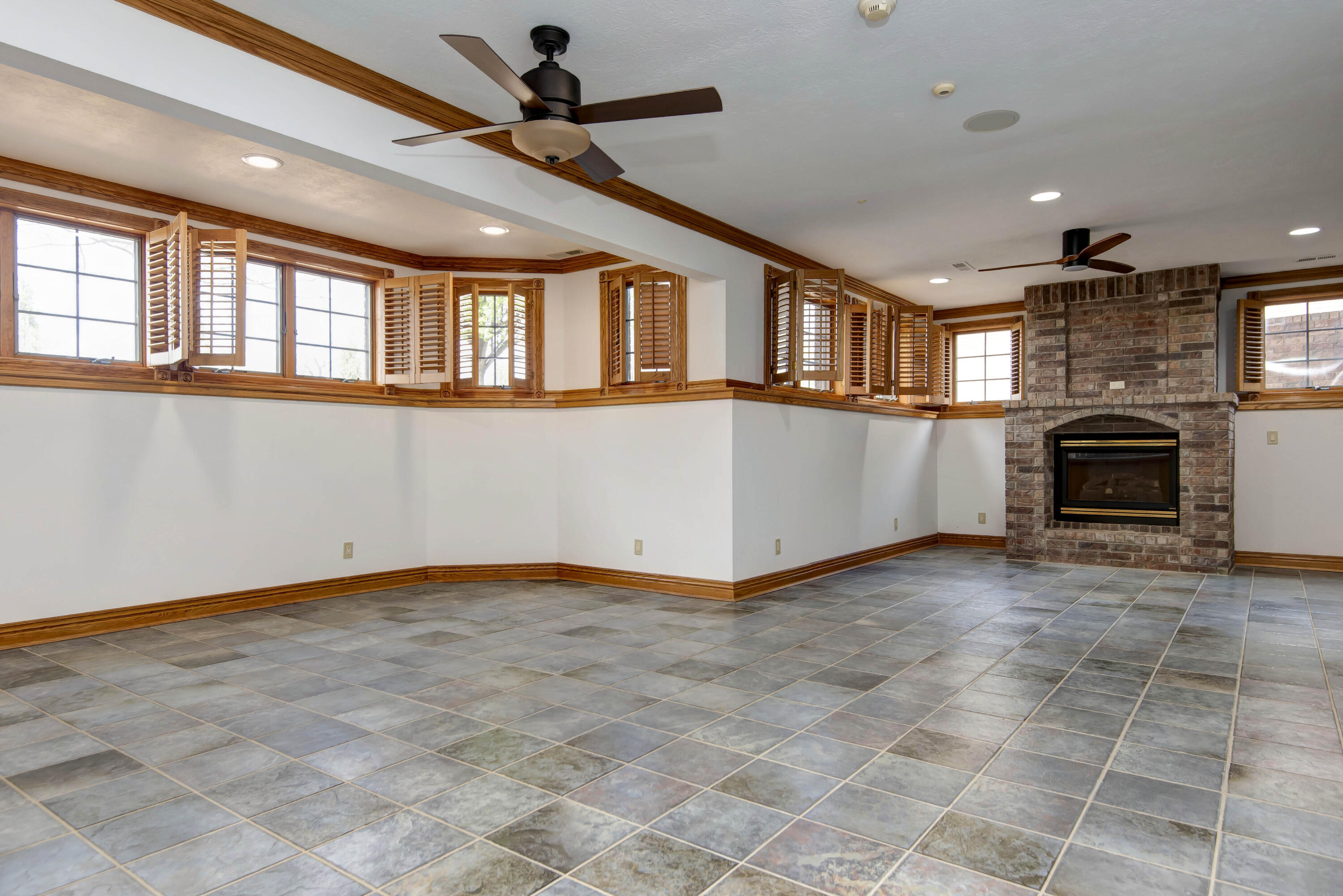 6307 South Meadowview Drive Property Photo 44