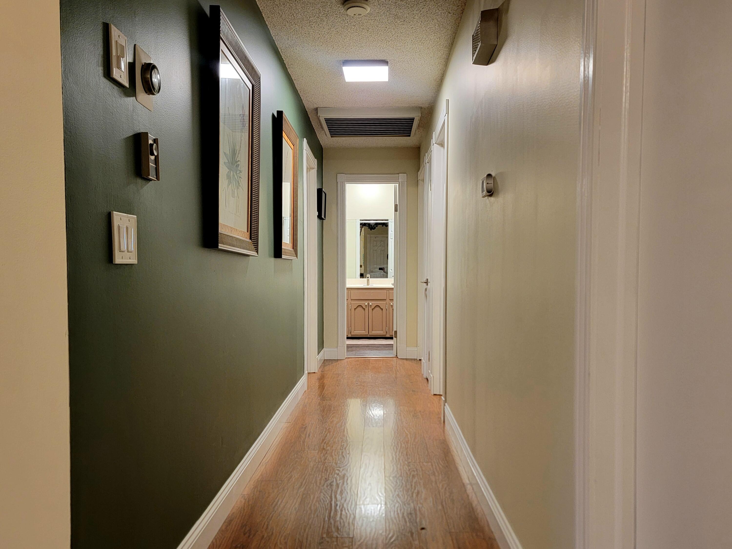 3840 South Colgate Avenue Property Photo 18