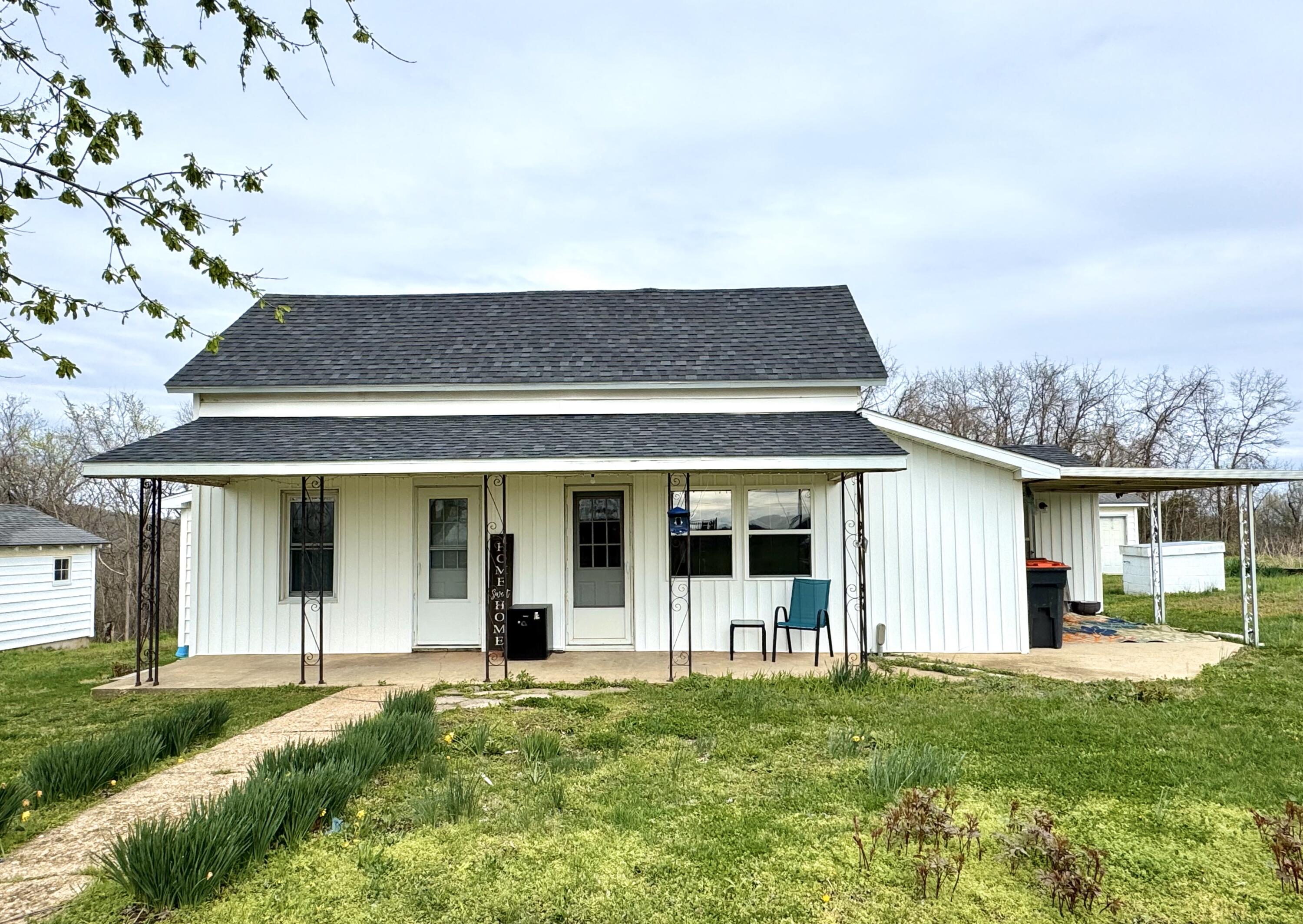 1178 Hart Road Road Property Photo