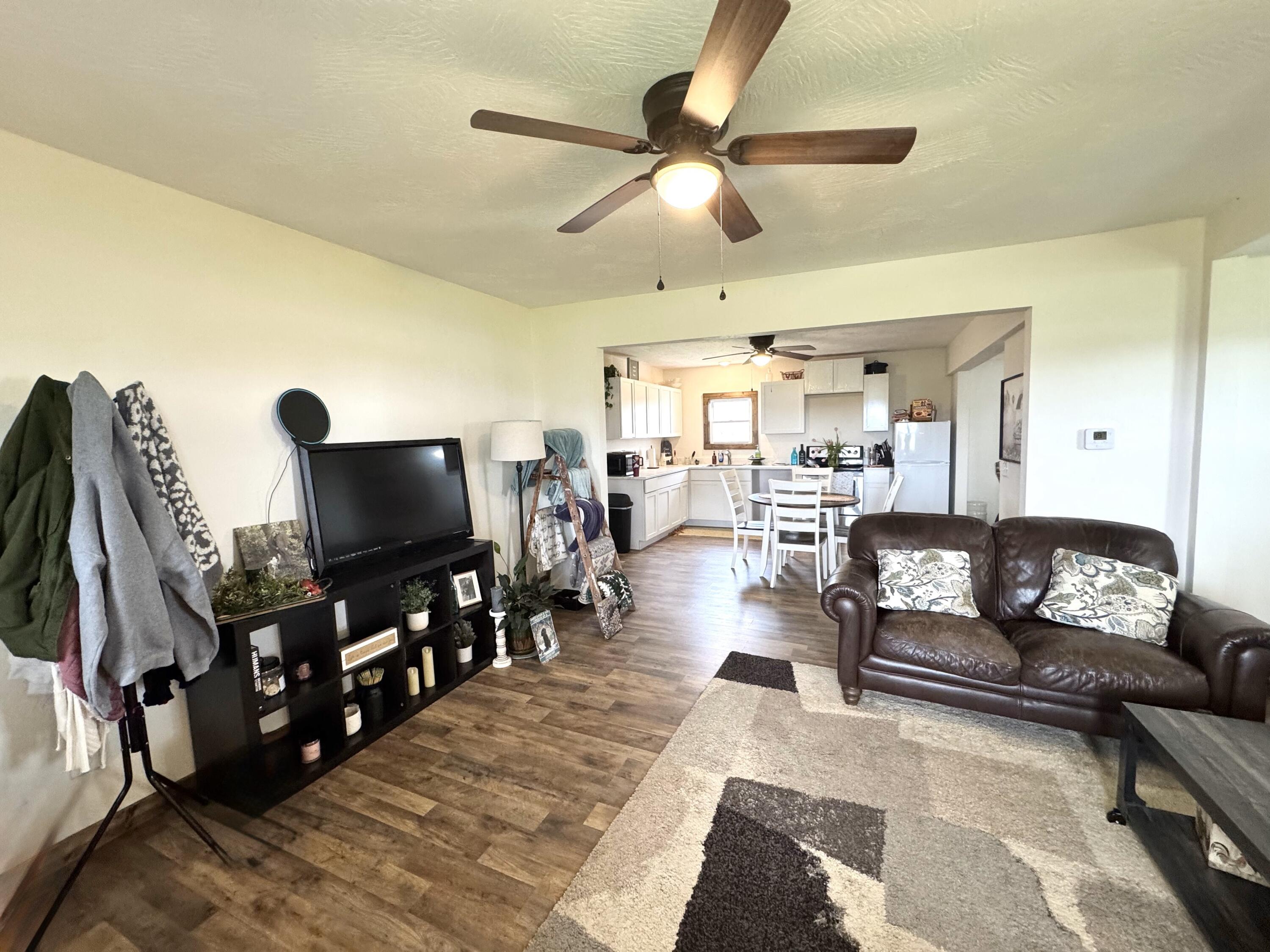 1178 Hart Road Road Property Photo 5