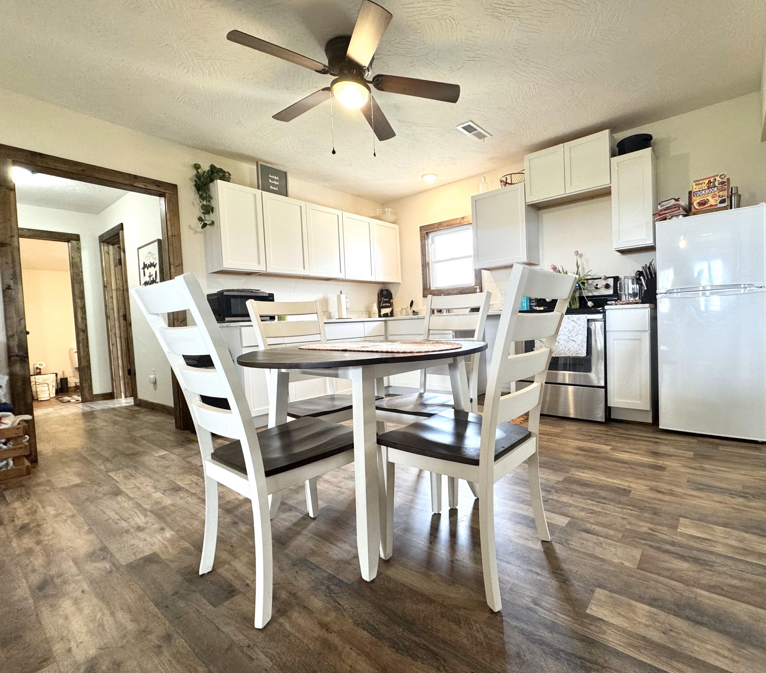 1178 Hart Road Road Property Photo 7