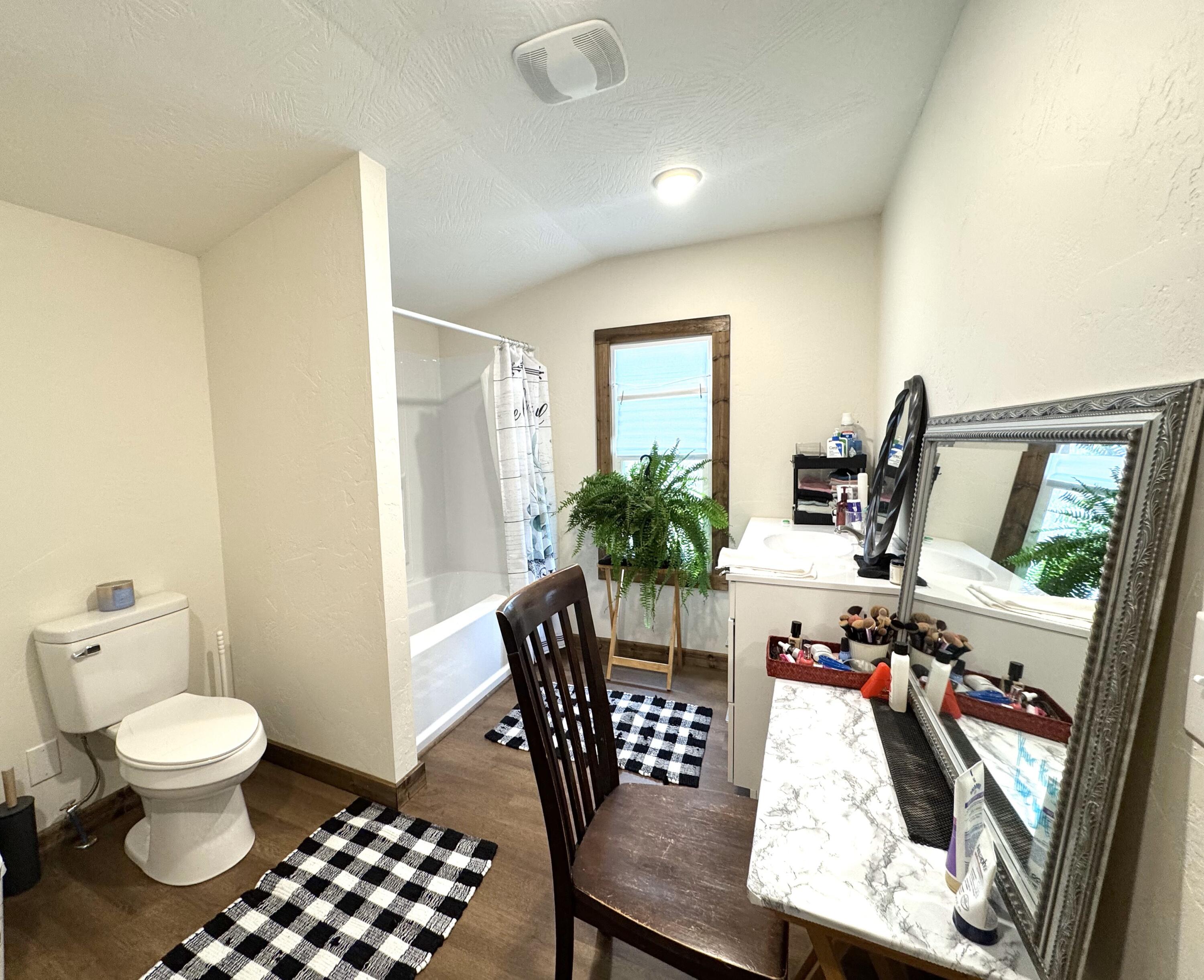 1178 Hart Road Road Property Photo 11