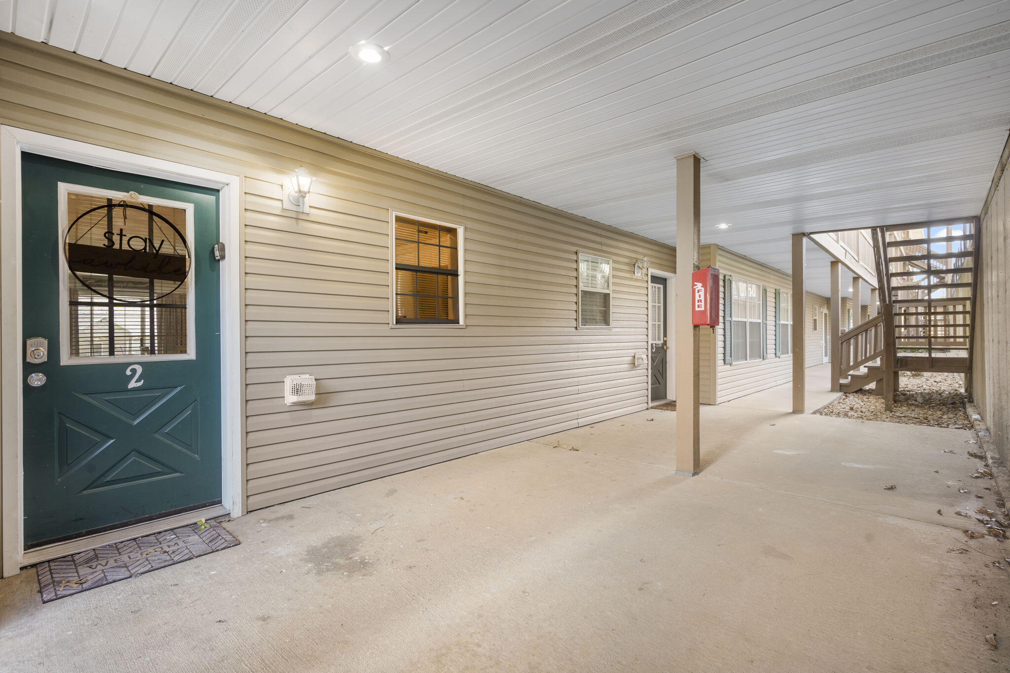 610 Abby Lane Property Photo 6