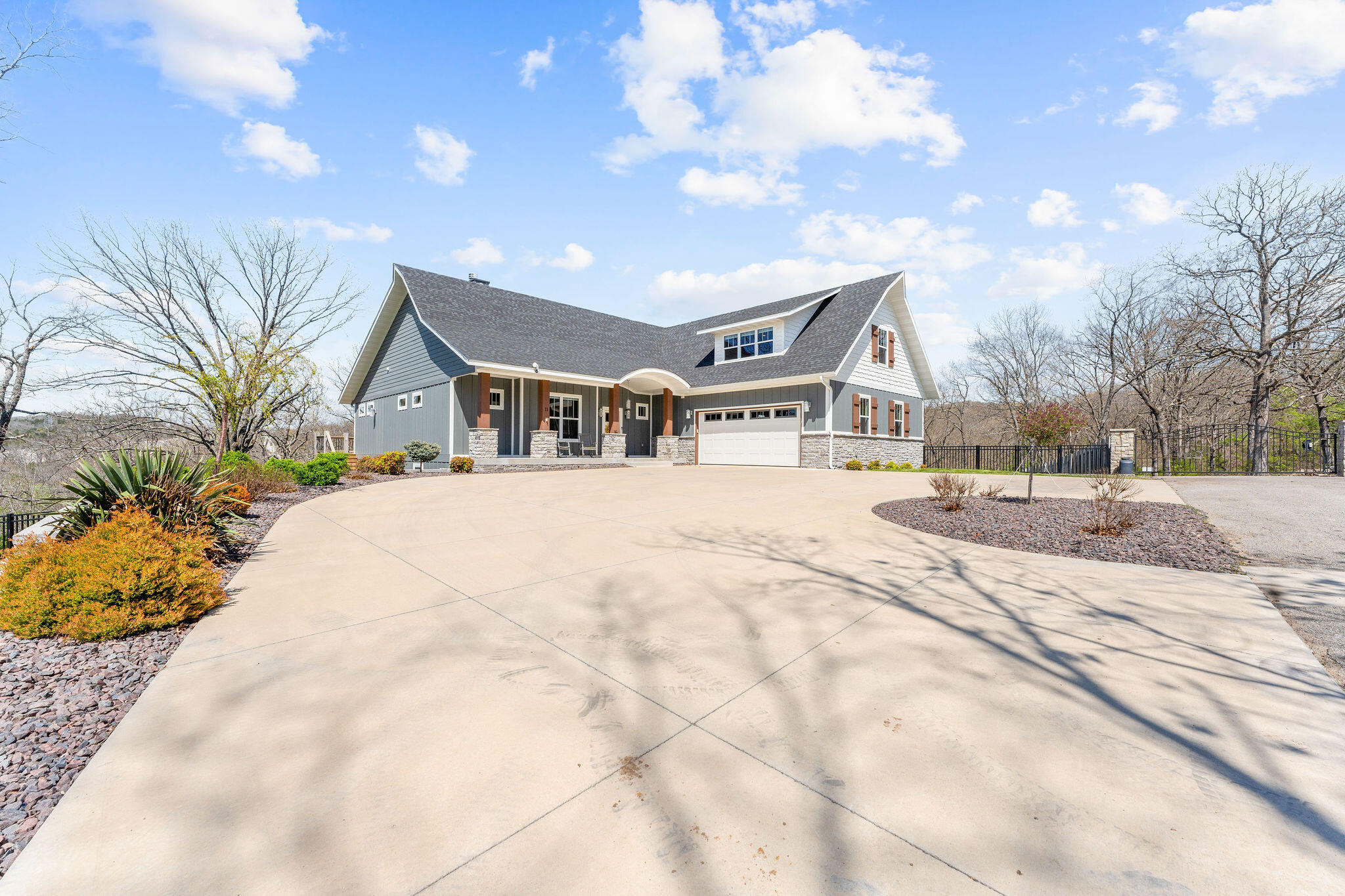 11 Sophie Circle Property Photo 4
