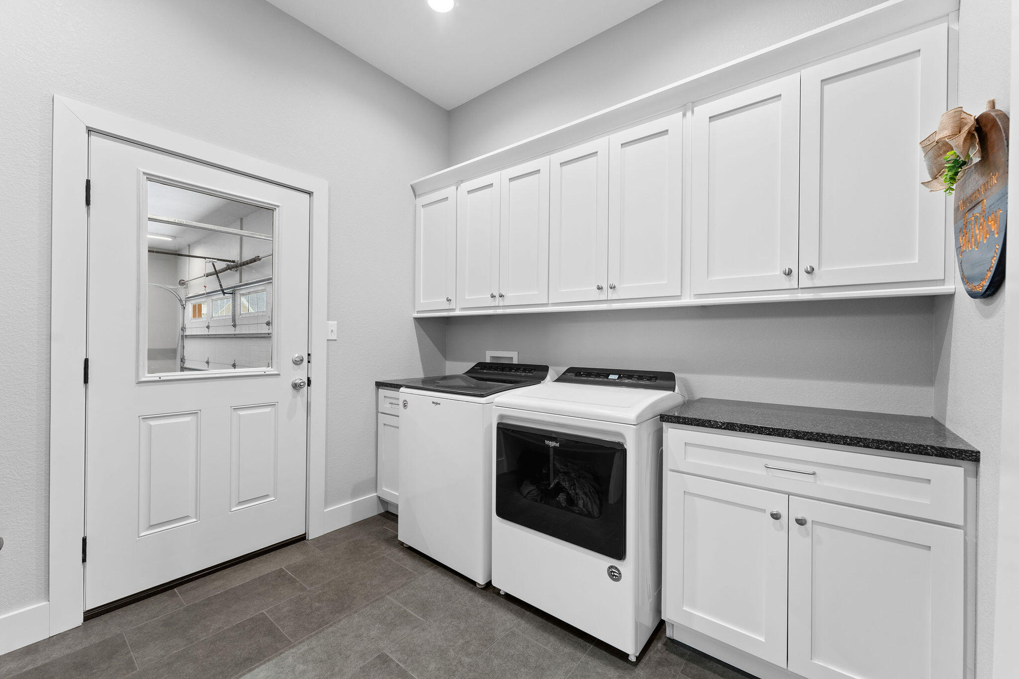 11 Sophie Circle Property Photo 23