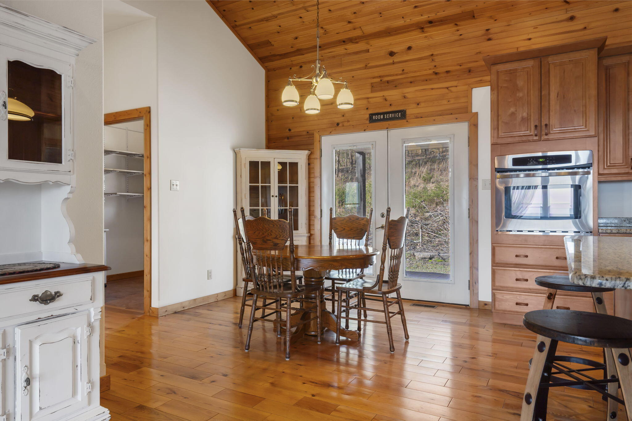87 Piper Drive Property Photo 11