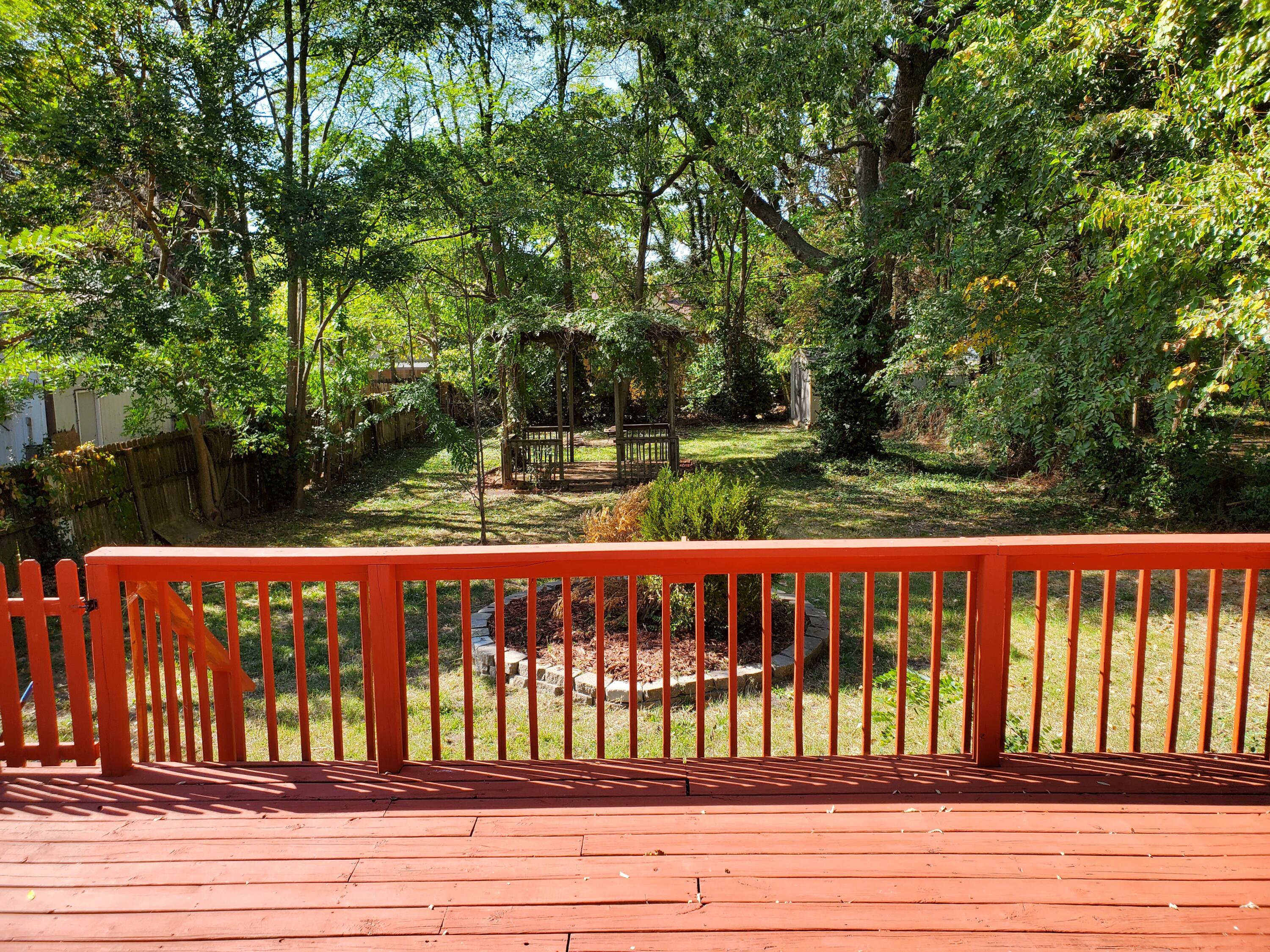 2111 North Grant Avenue Property Photo 3