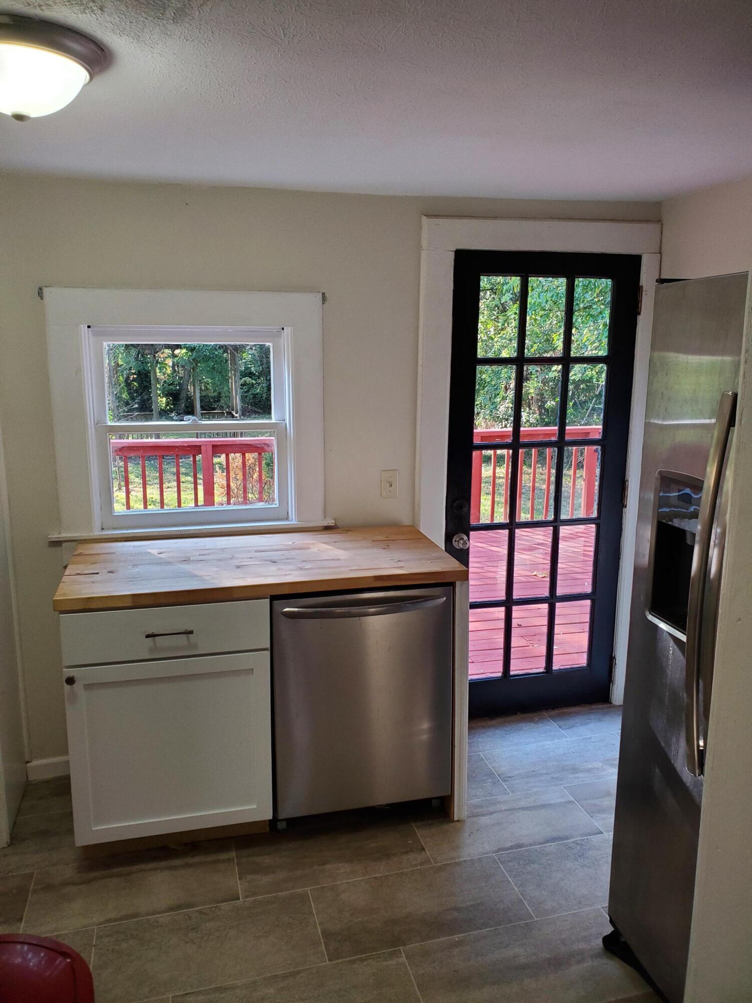 2111 North Grant Avenue Property Photo 12