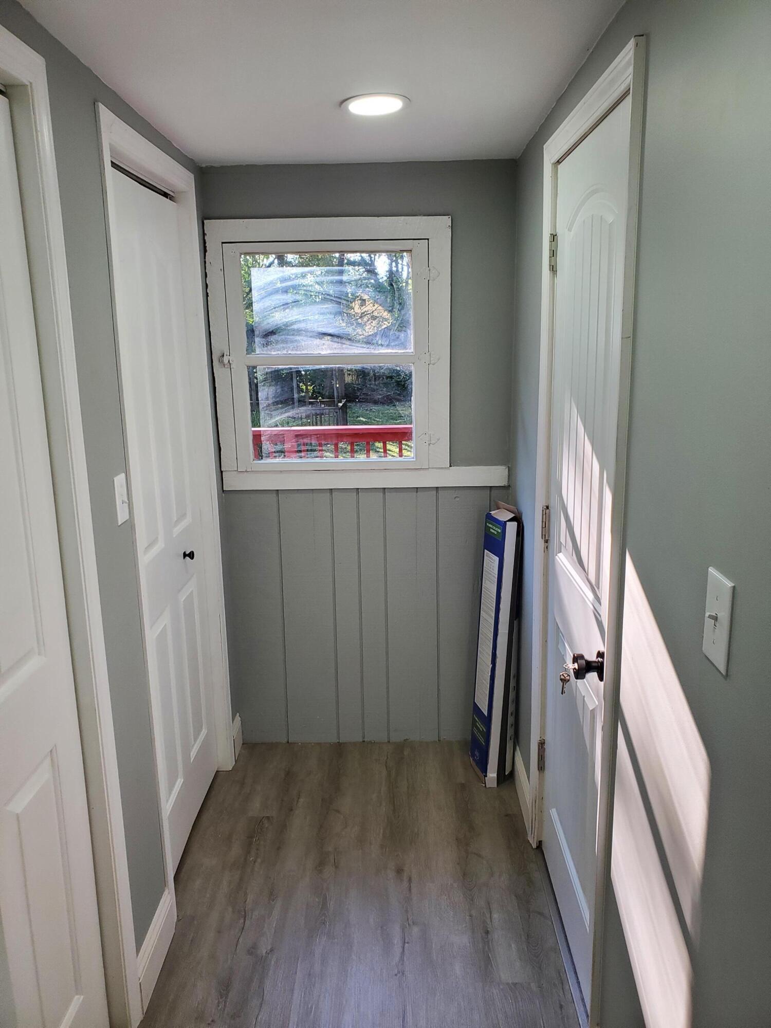 2111 North Grant Avenue Property Photo 15