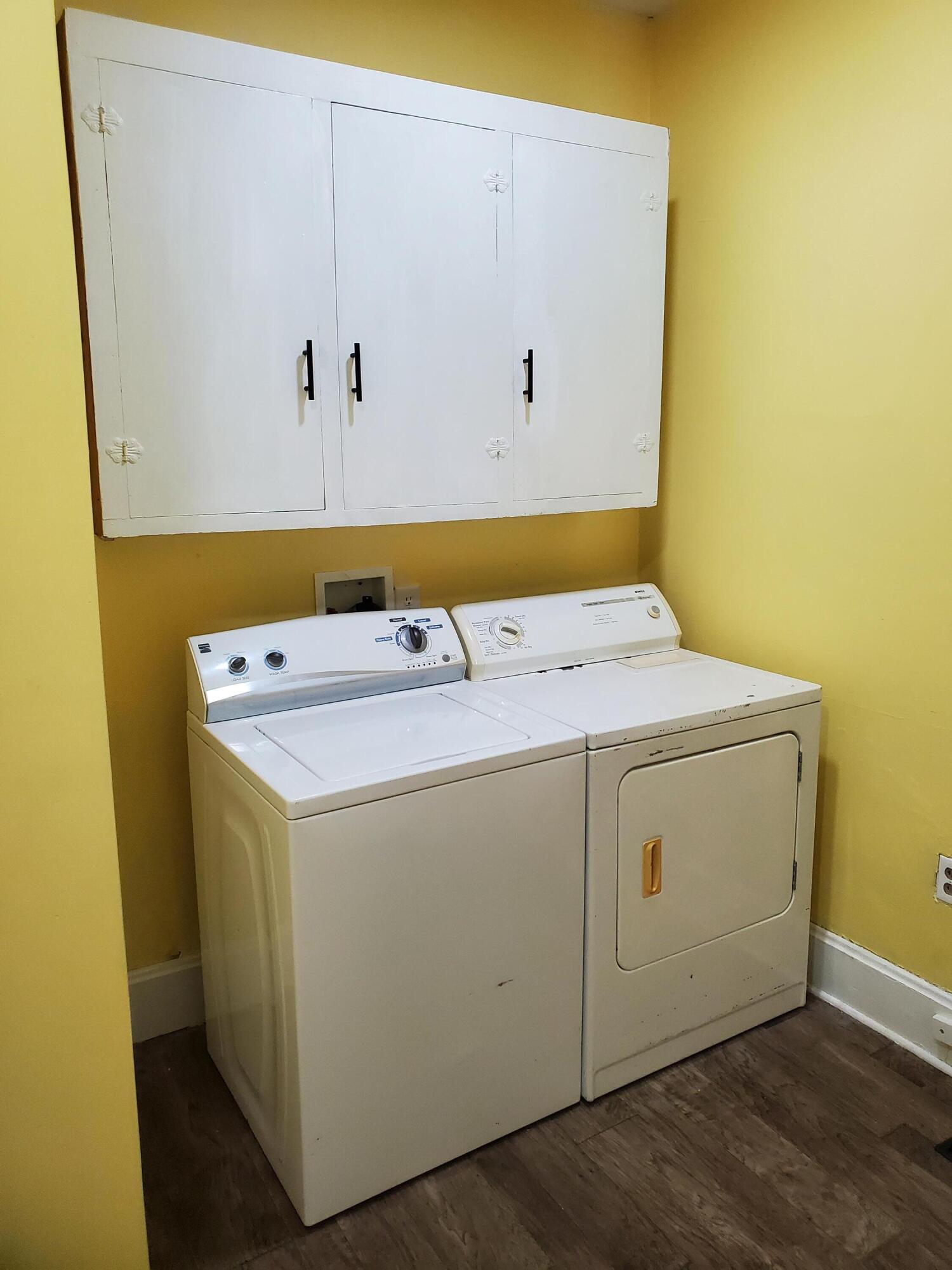 2111 North Grant Avenue Property Photo 19