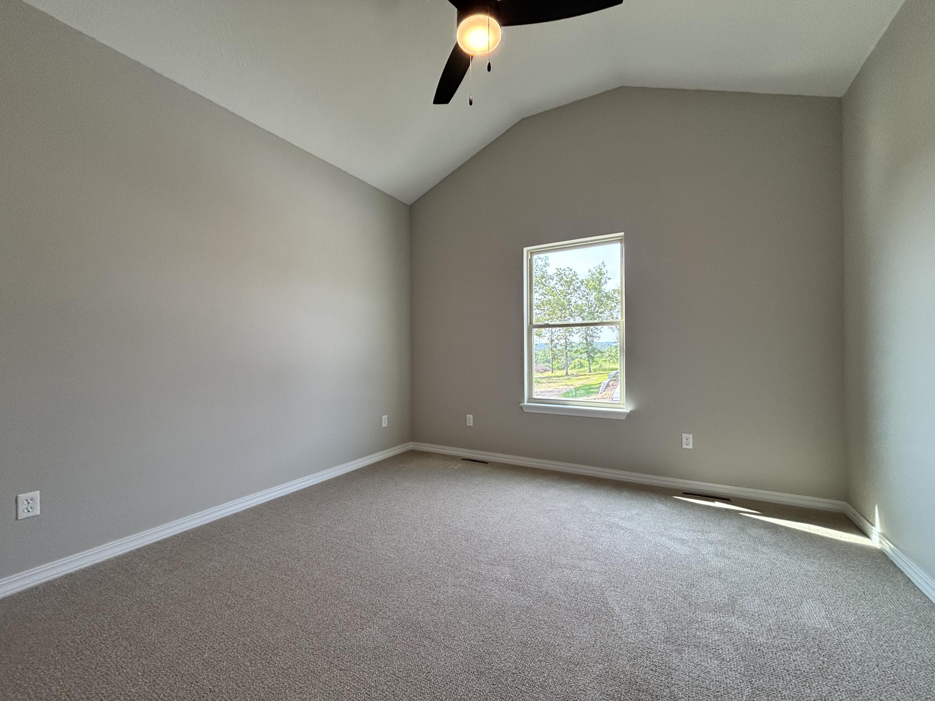 60 Royale Estates Road Property Photo 18