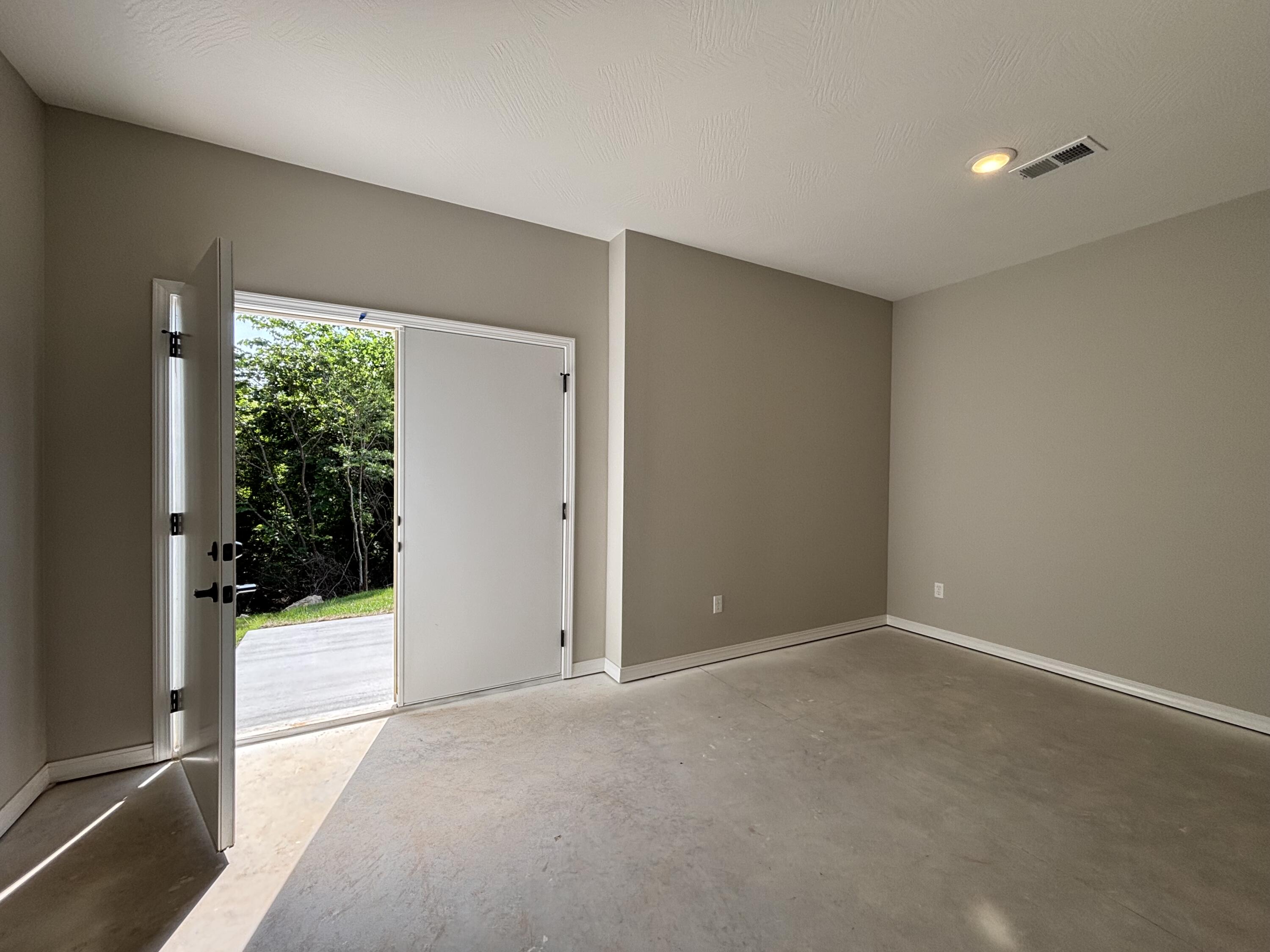 60 Royale Estates Road Property Photo 27