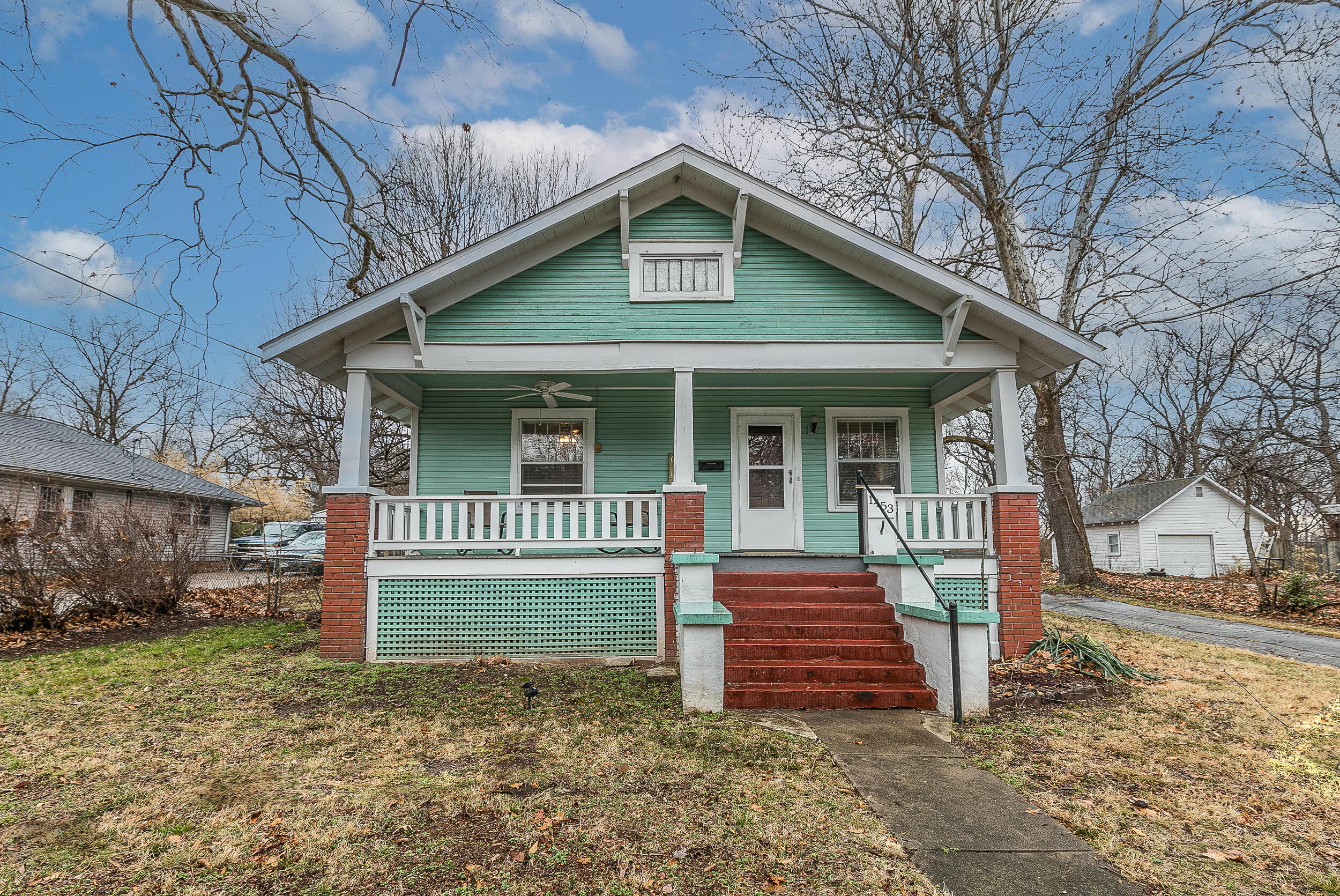 1453 South Jefferson Avenue Property Photo 1