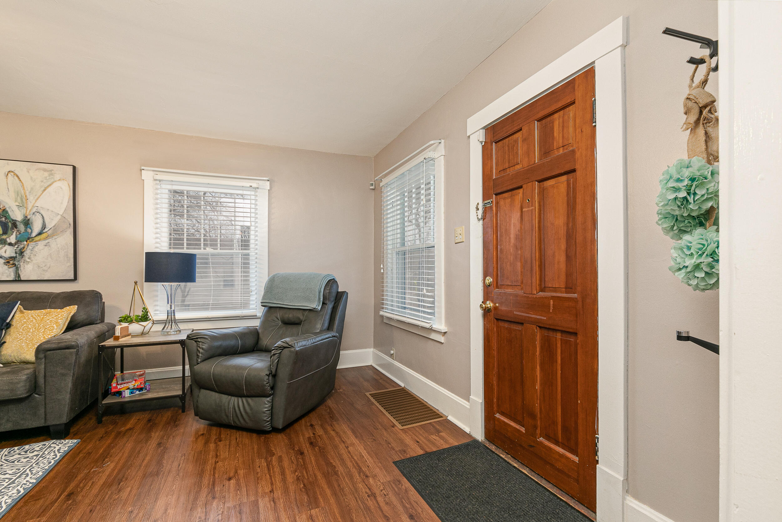 1453 South Jefferson Avenue Property Photo 6