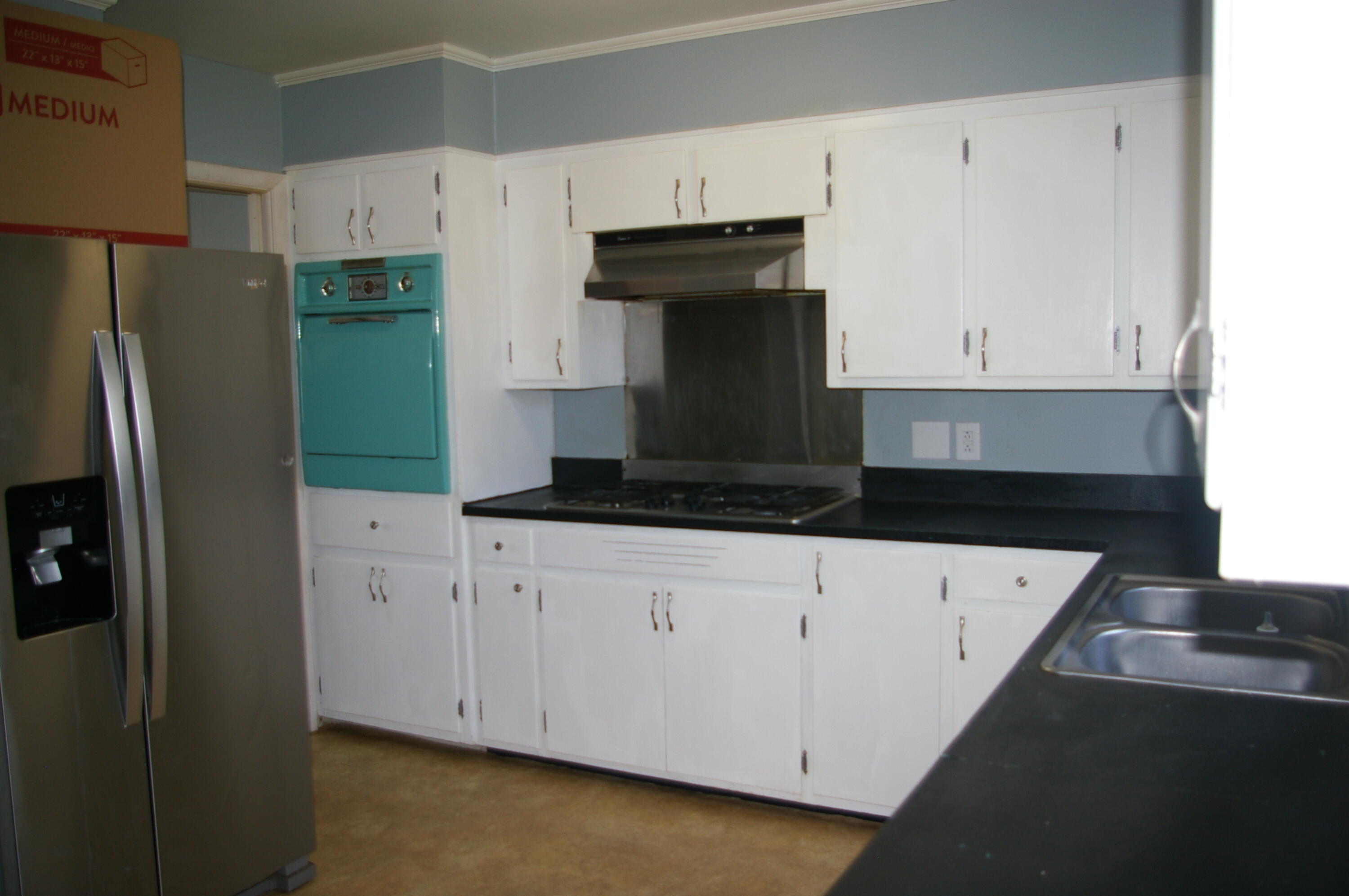 415 Crestwood Drive Property Photo 14