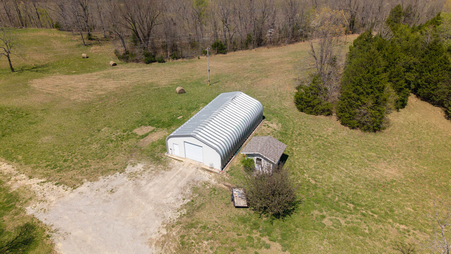 1742 Flora Church Property Photo 31