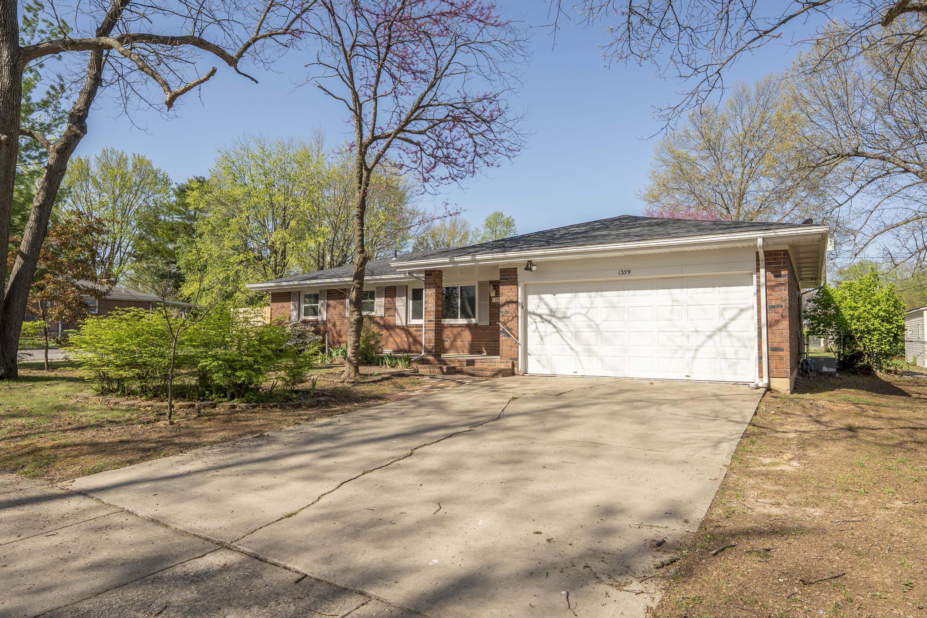 1359 South Gelven Avenue Property Photo 1