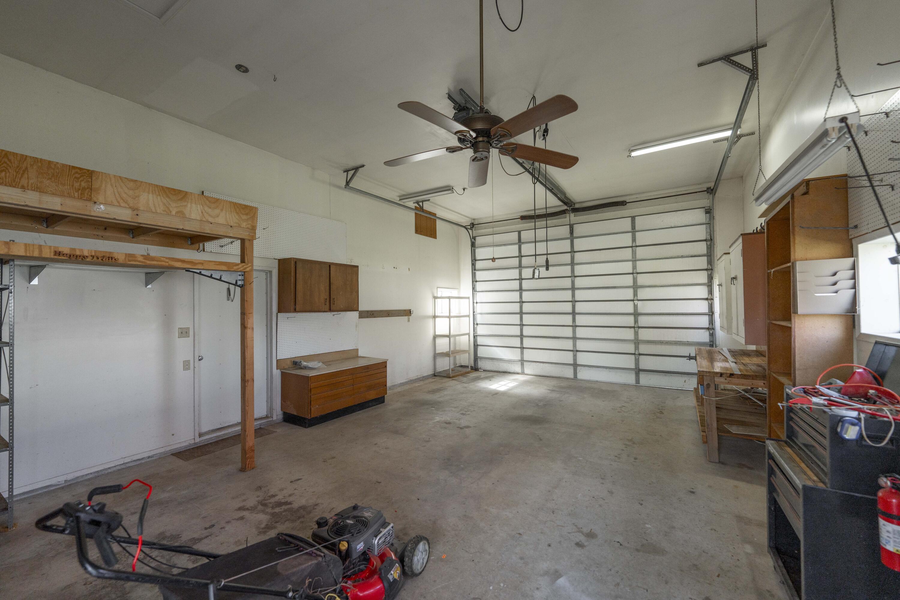 1359 South Gelven Avenue Property Photo 24