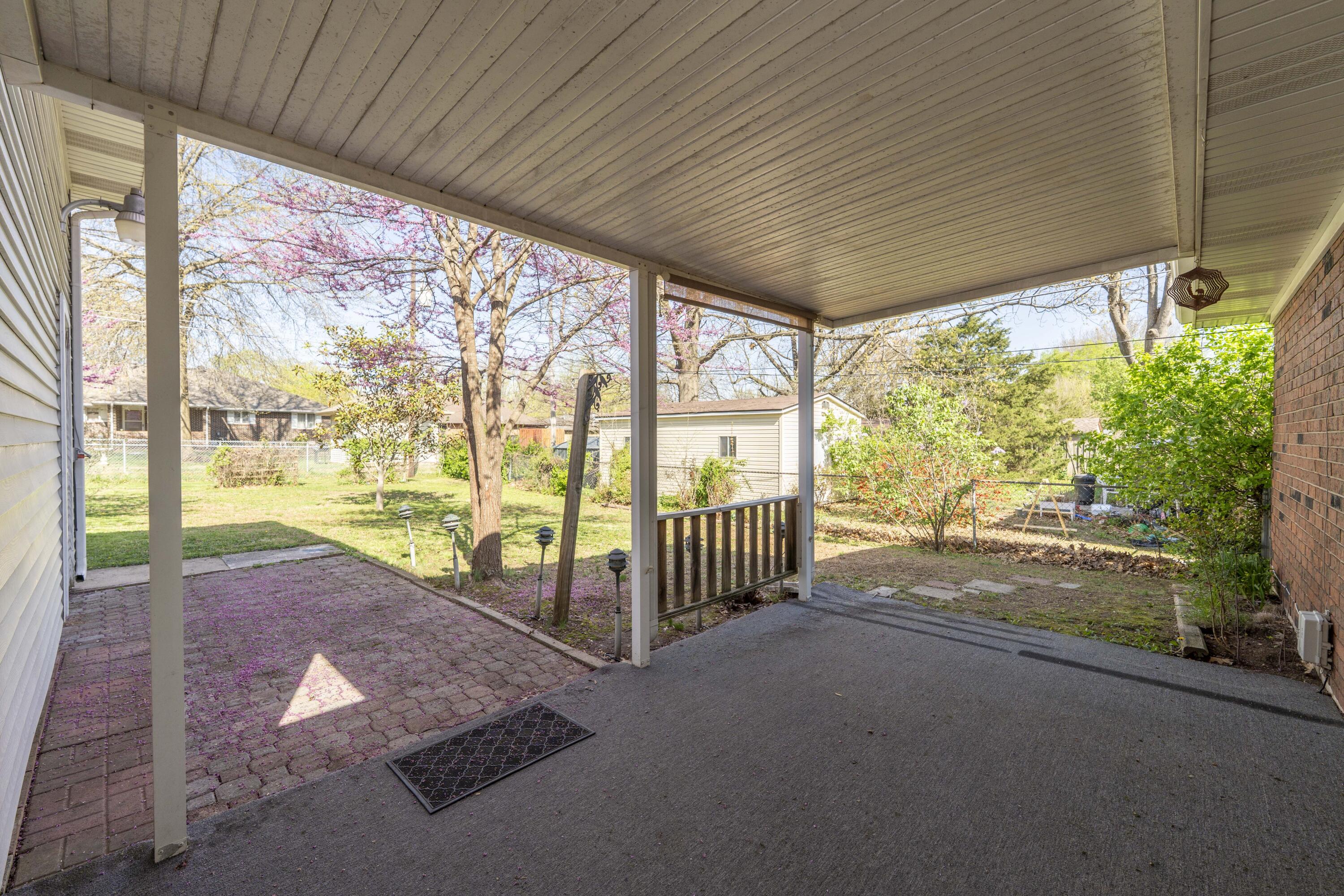 1359 South Gelven Avenue Property Photo 29