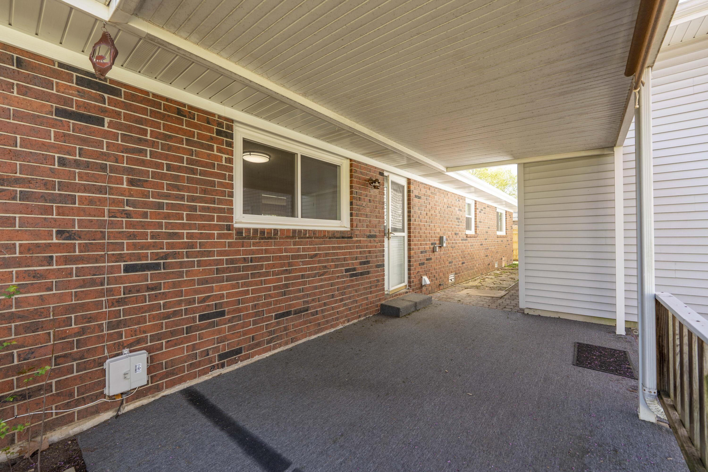 1359 South Gelven Avenue Property Photo 30