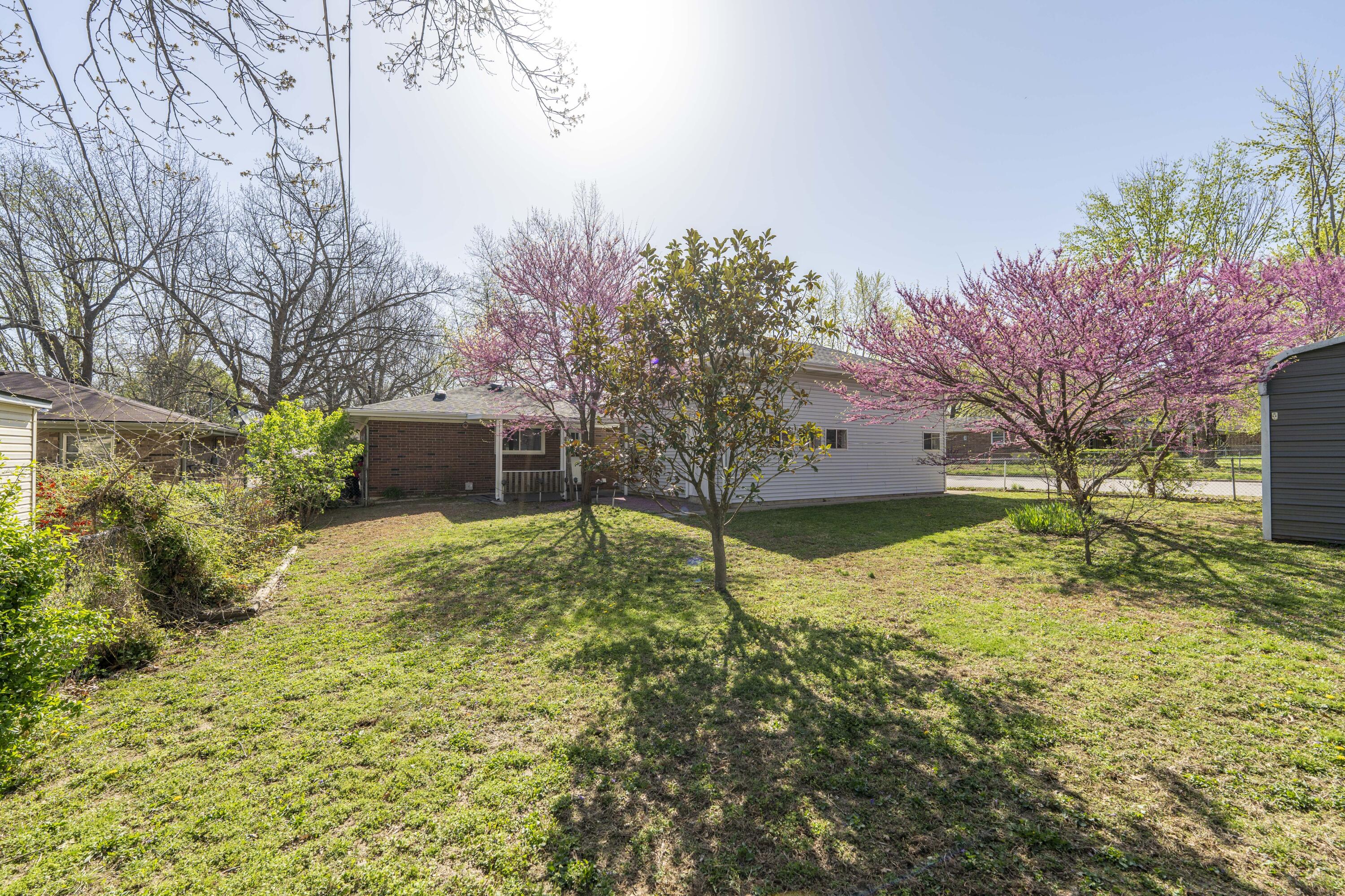 1359 South Gelven Avenue Property Photo 32