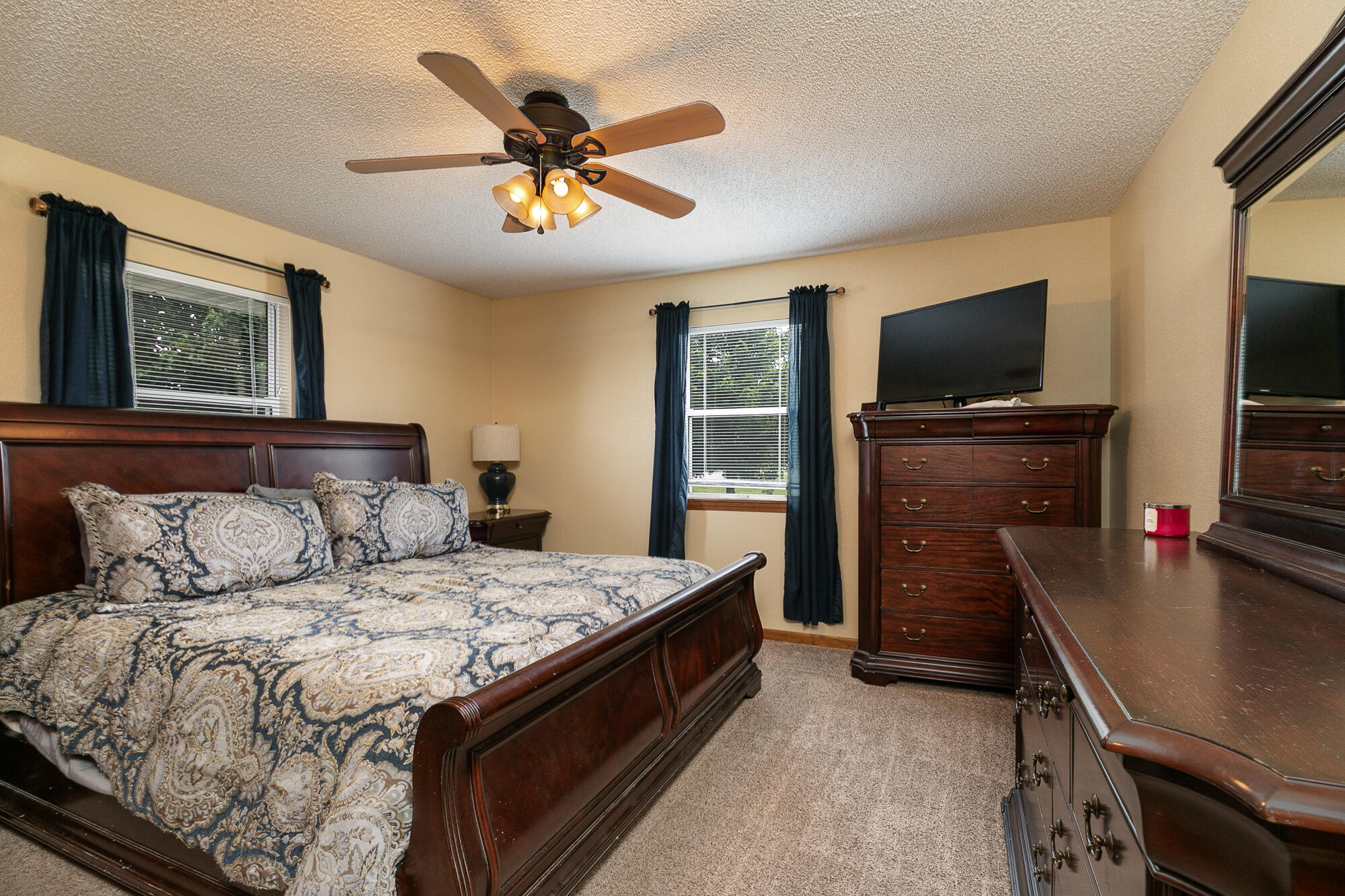 1431 Isdell Street Property Photo 16