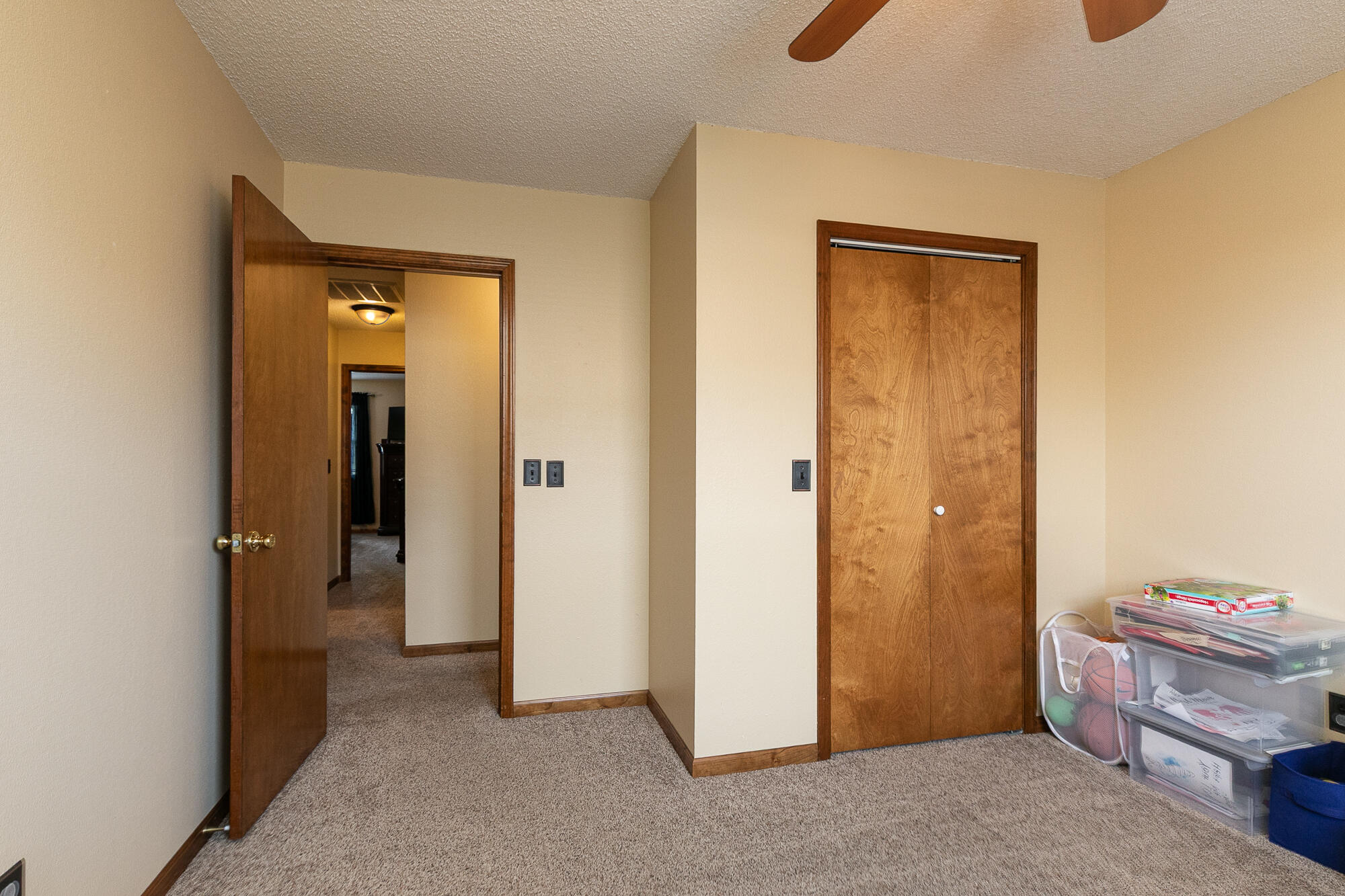 1431 Isdell Street Property Photo 21