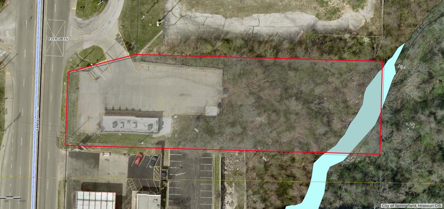 2800 North Kansas Expressway Property Photo 1