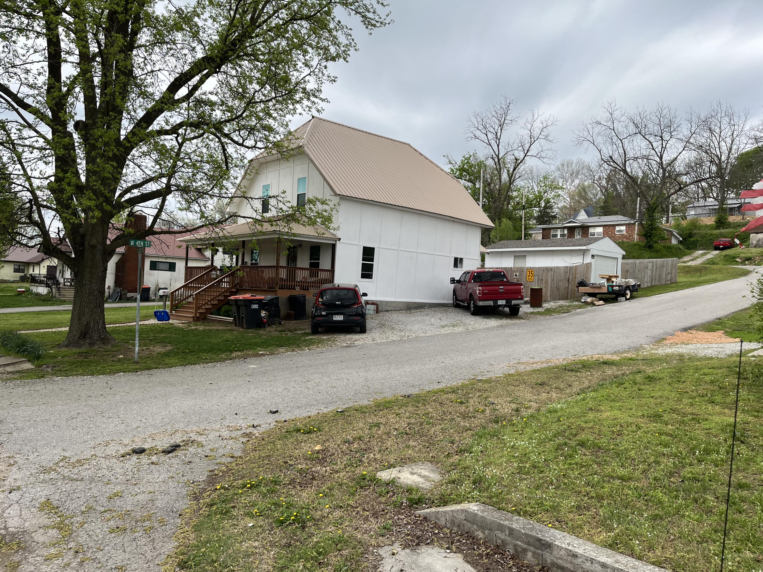 306 Gravel Street Property Photo