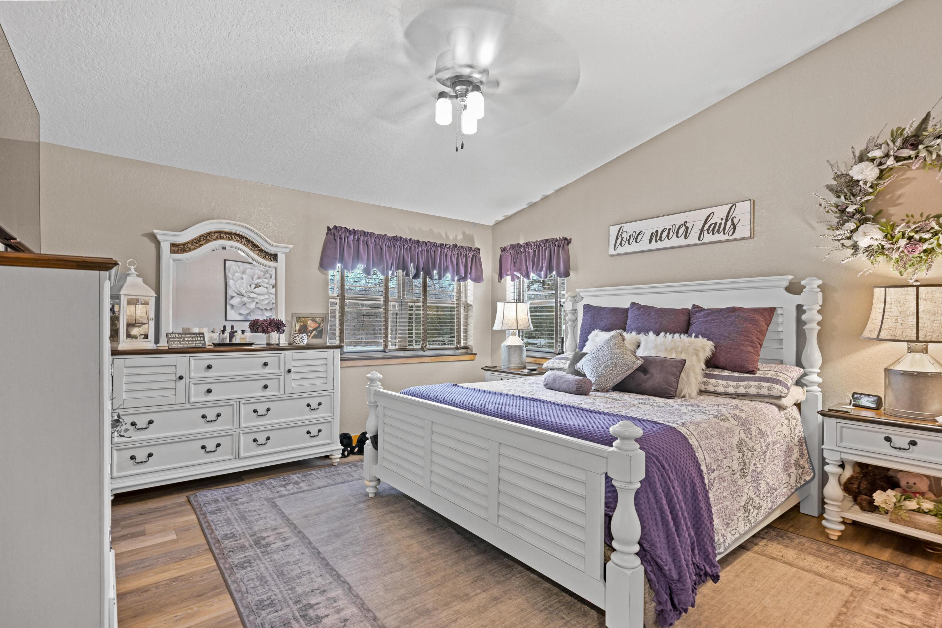 5576 Danson Lane Property Photo 16