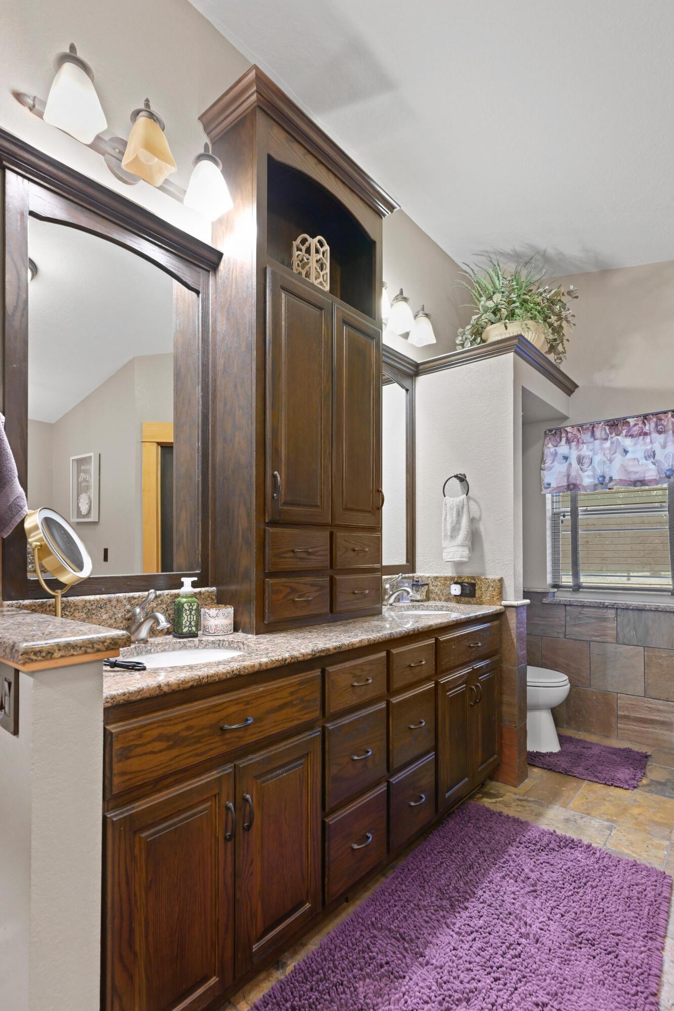5576 Danson Lane Property Photo 21
