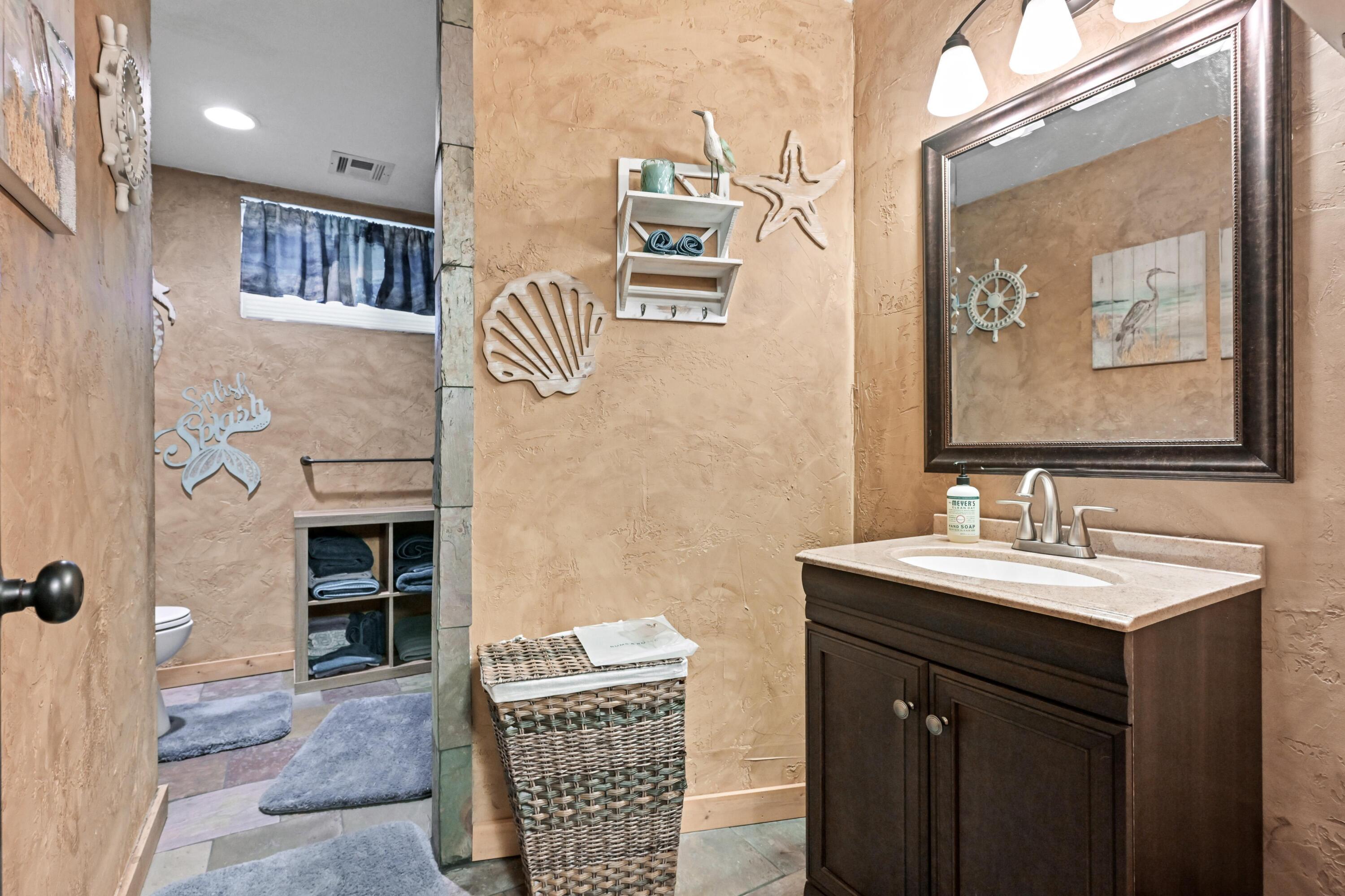 5576 Danson Lane Property Photo 35