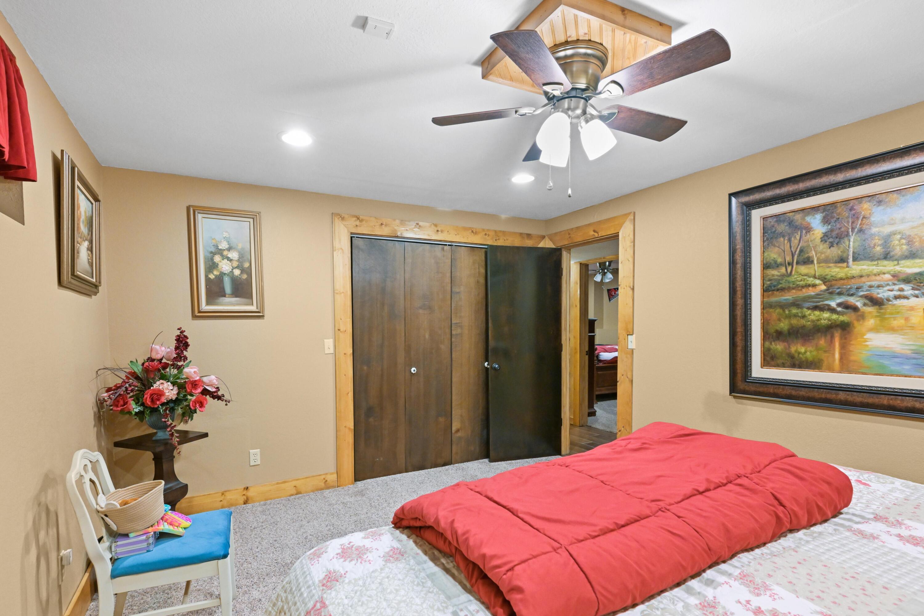 5576 Danson Lane Property Photo 40
