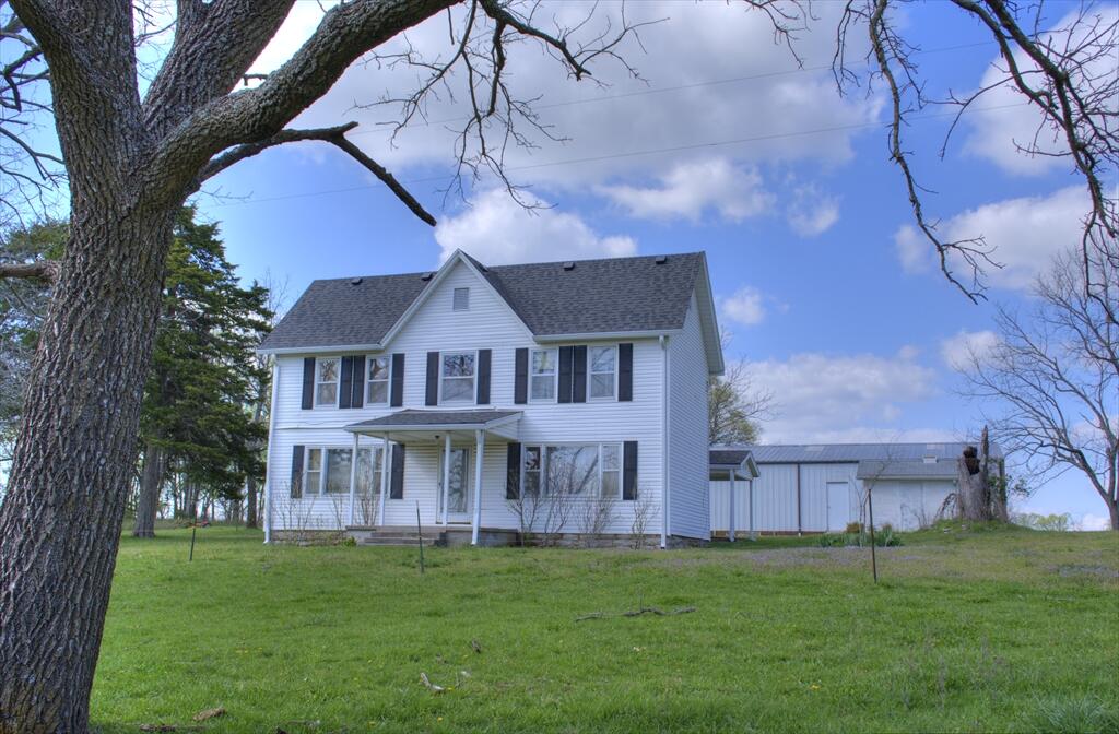 11830 North Farm Road 23 Property Photo