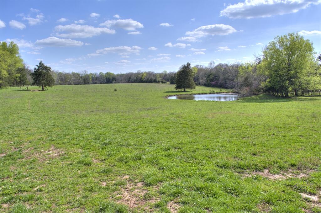 11830 North Farm Road 23 Property Photo 11