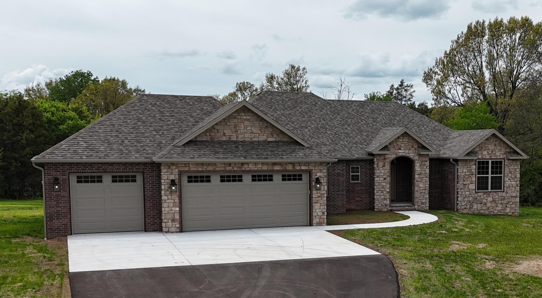 235 Sandy Forest Lane Property Photo