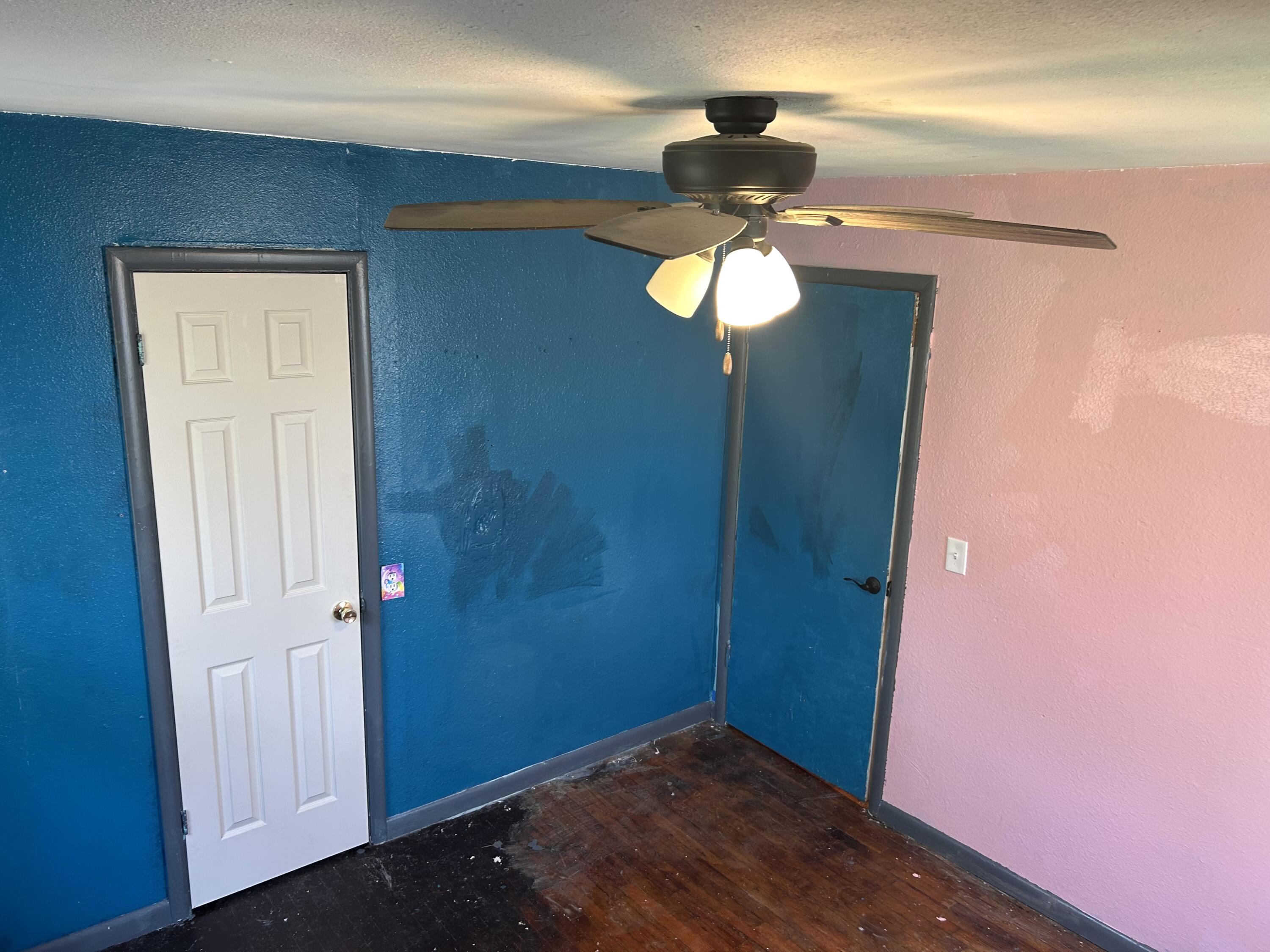 506 East Benton Avenue Property Photo 12