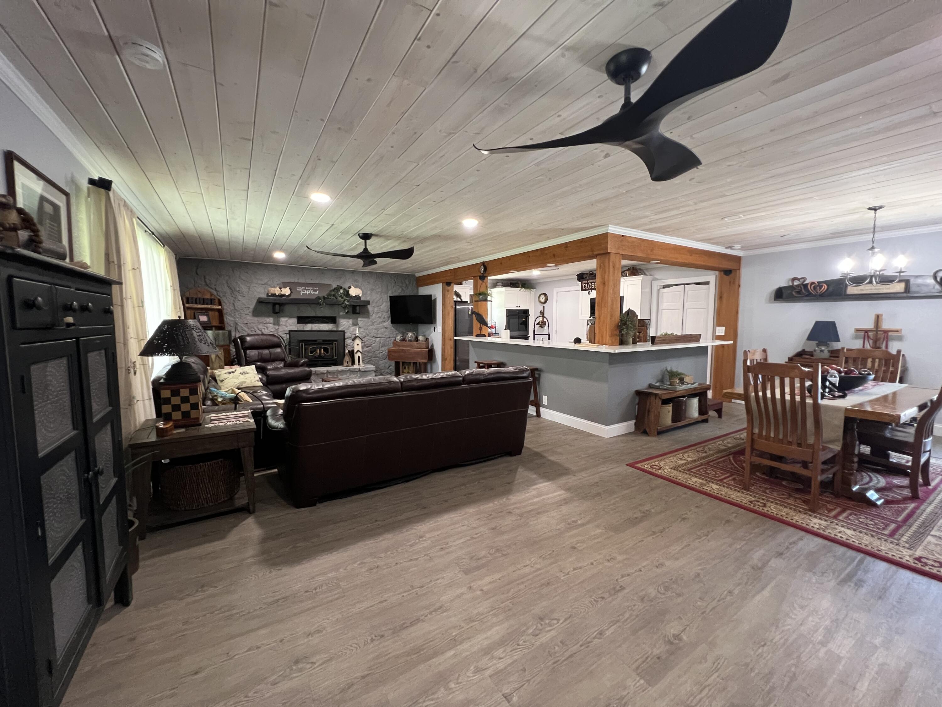 178 Celtic Drive Property Photo 2
