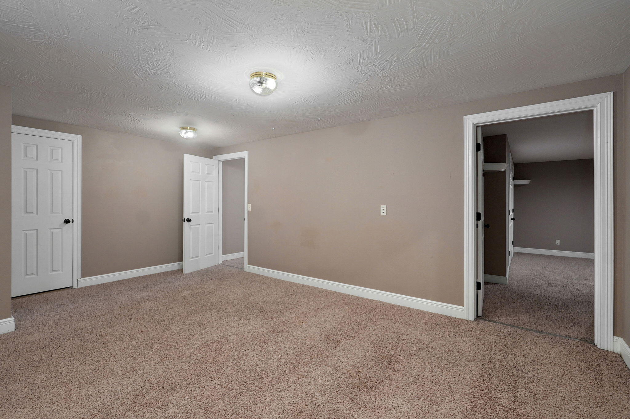 2712 West Executive Circle Property Photo 37