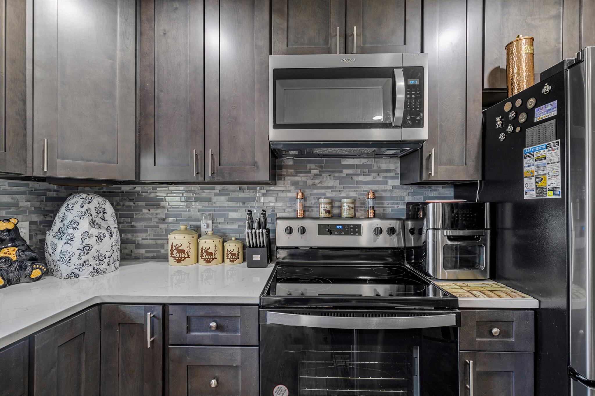 409 North Cardinal Lane Property Photo 11