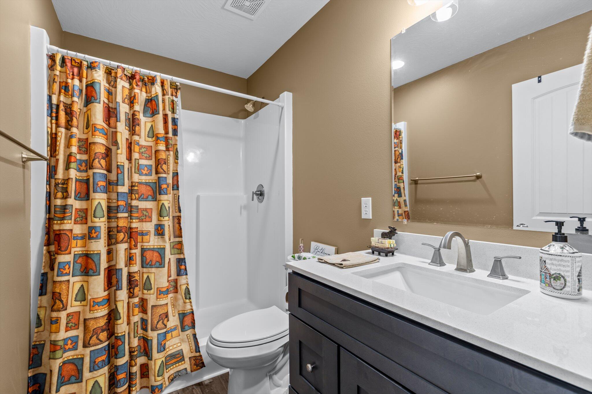 409 North Cardinal Lane Property Photo 18