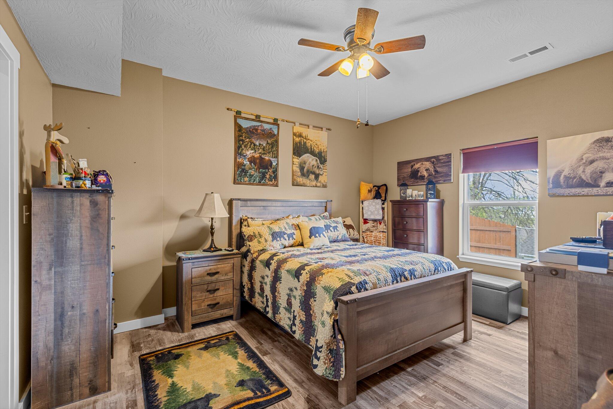 409 North Cardinal Lane Property Photo 29