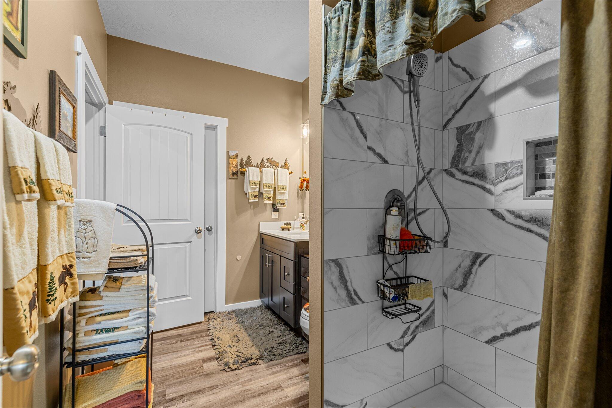 409 North Cardinal Lane Property Photo 32