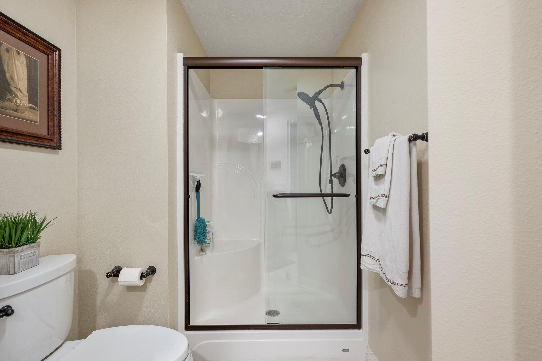 120 Oxford Court Property Photo 17