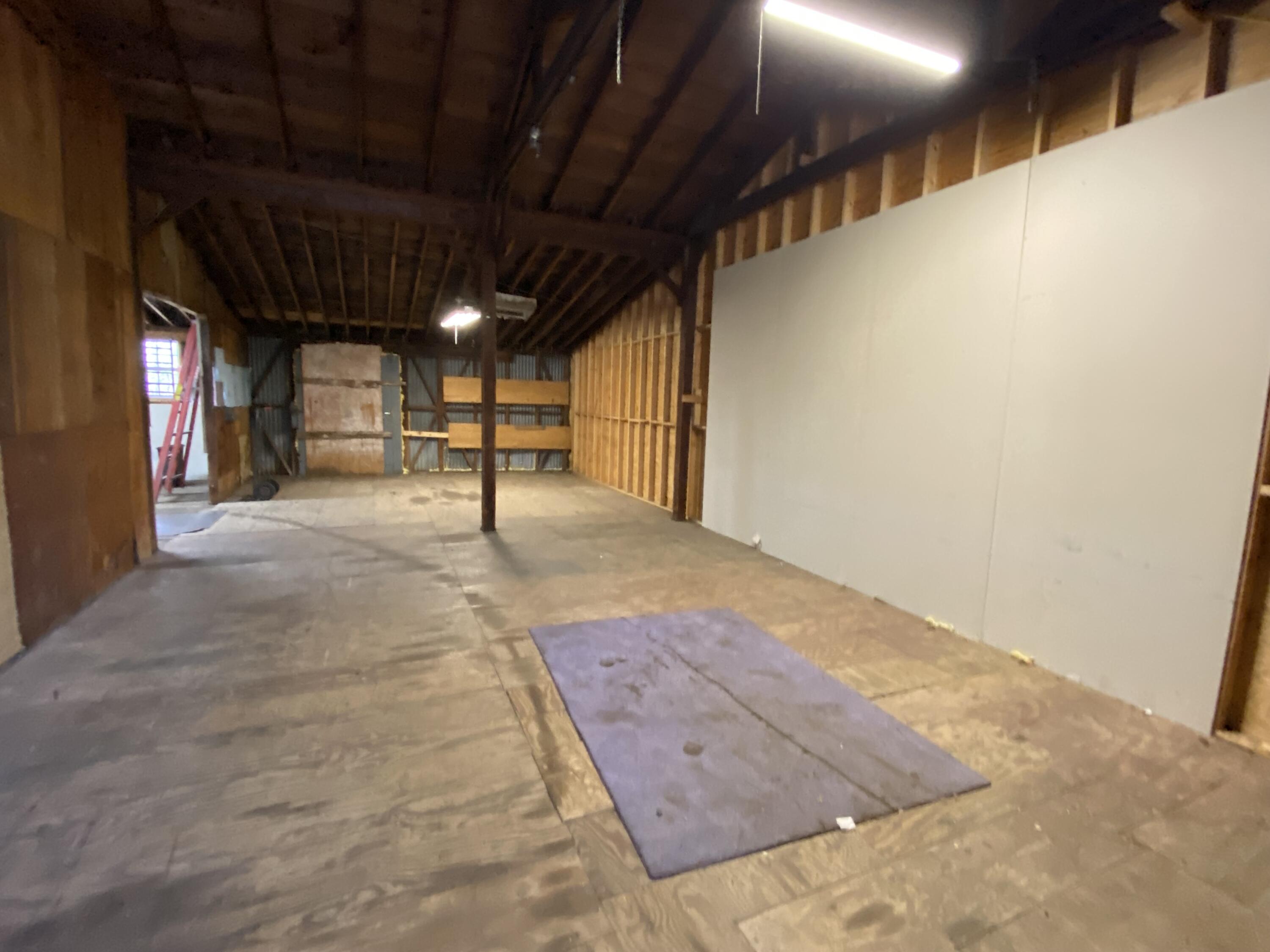 1101 West Pacific Street Property Photo 13