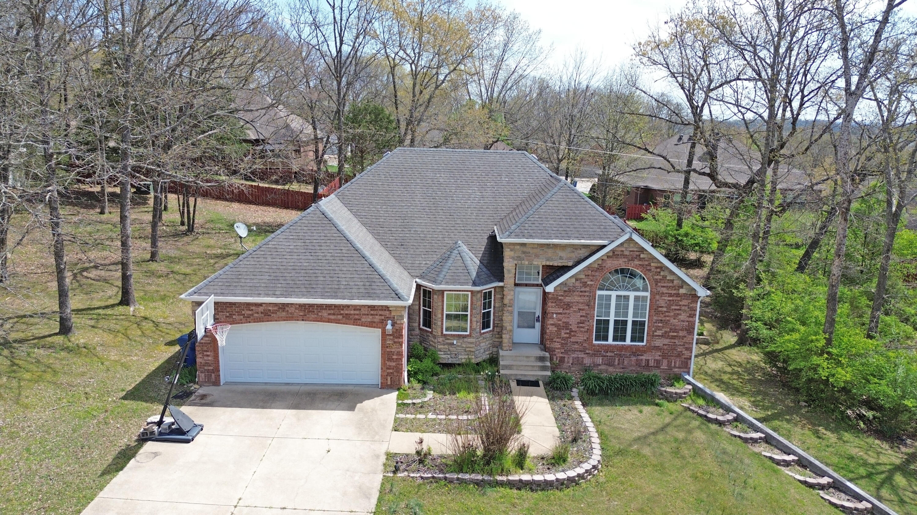120 Timberline Drive Property Photo